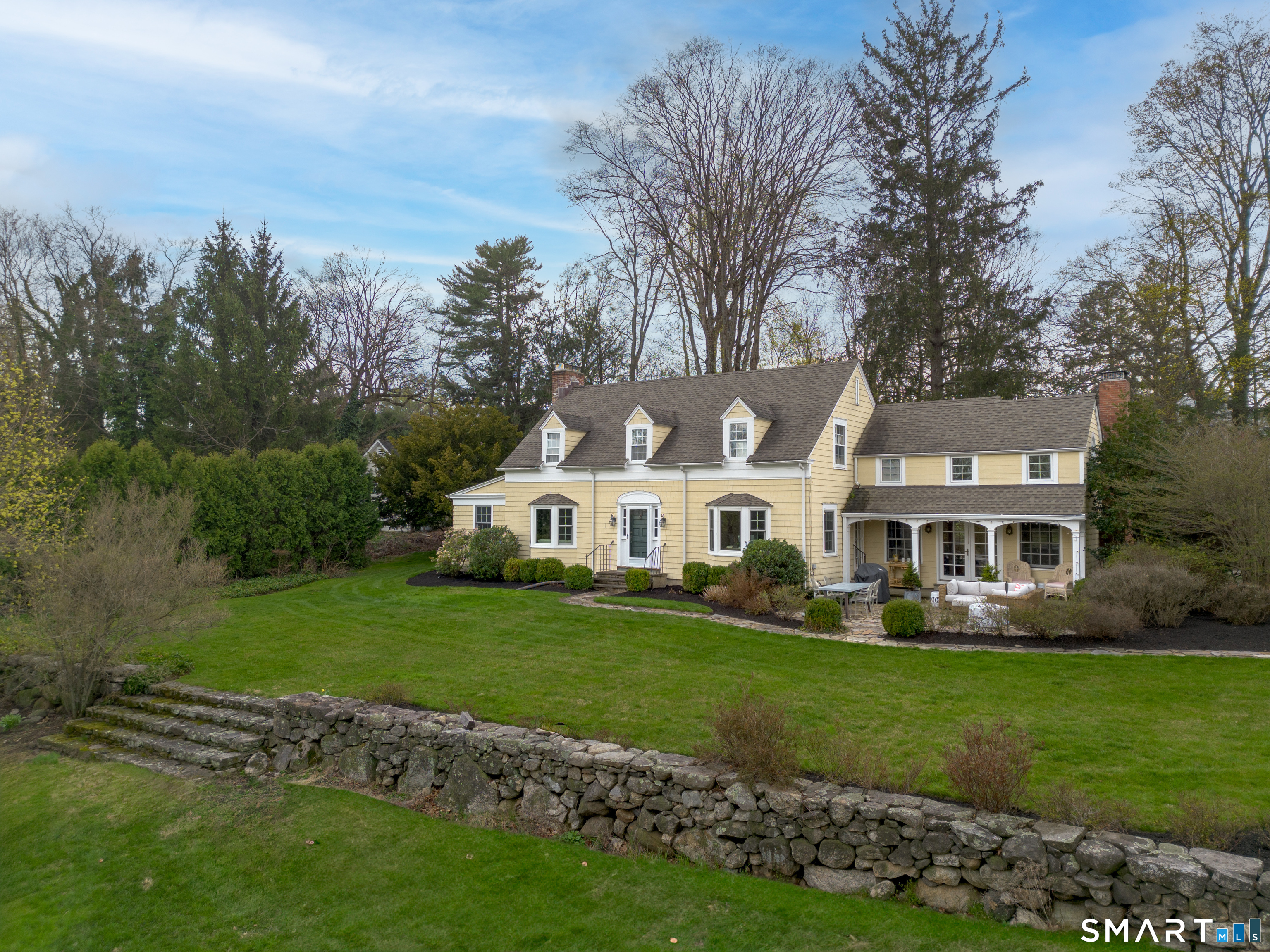 3 Holmewood Lane, New Canaan, CT 06840 | For Sale at $2,395,000