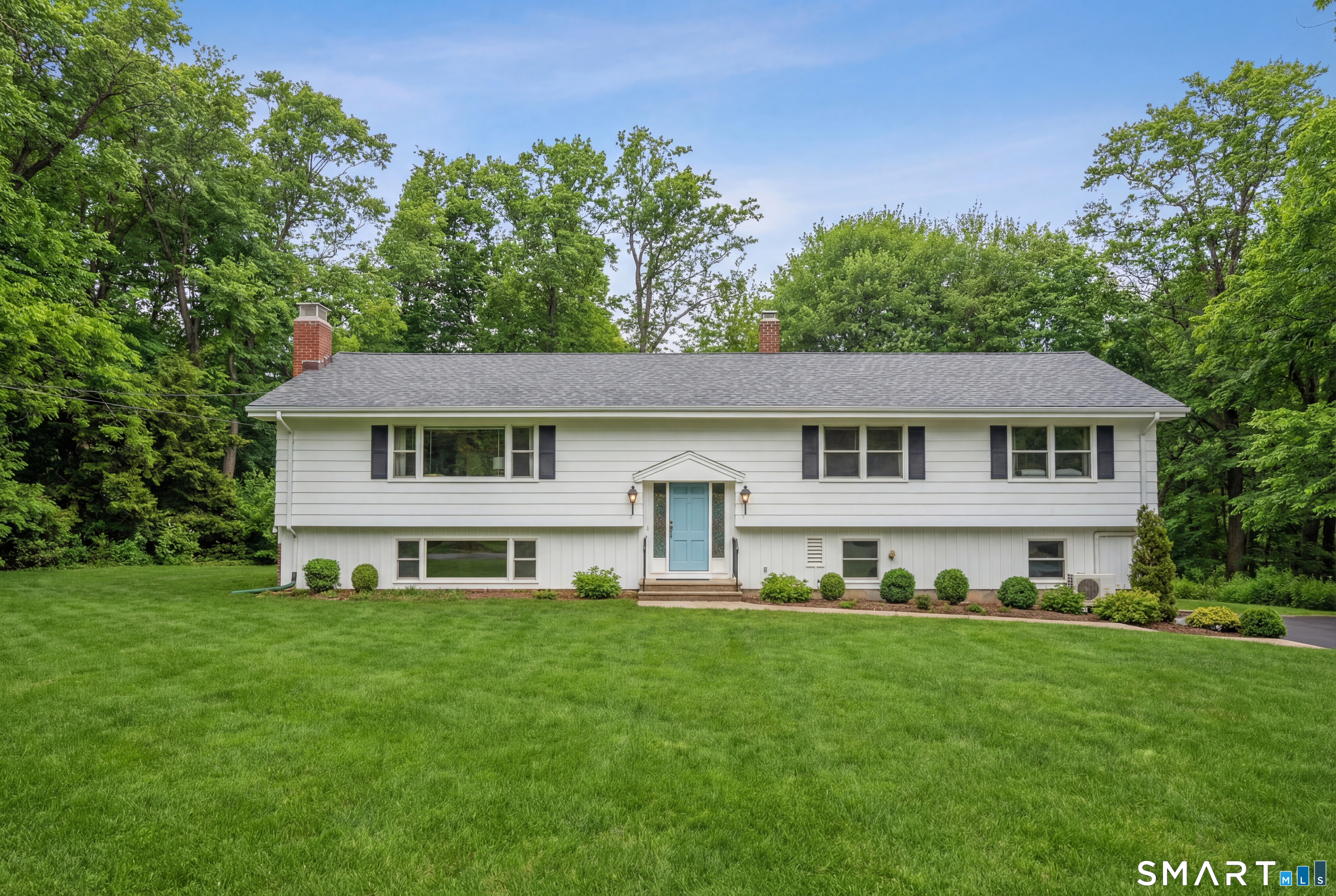 22 Newman Drive, Easton, CT 06612 | For Sale at $849,000