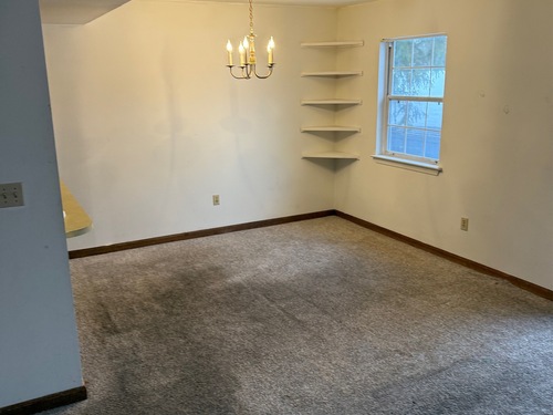  condo home for sale located at 81 Park Avenue, 2008, Danbury, CT 06810