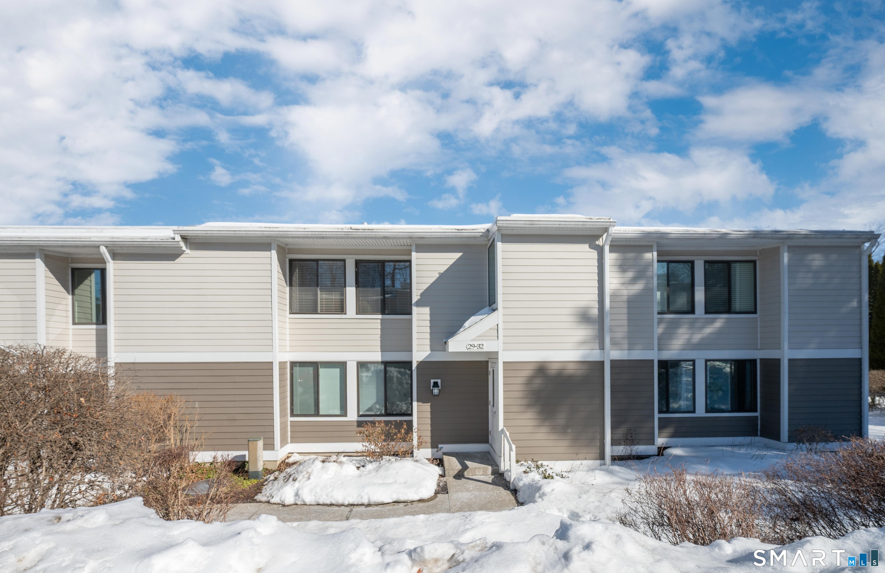 32 Lawson Lane, 32, Ridgefield, CT 06877 | For Sale at $369,900