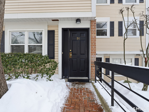  townhouse condo for sale located at 91 Highland Road, 91, Stamford, CT 06902