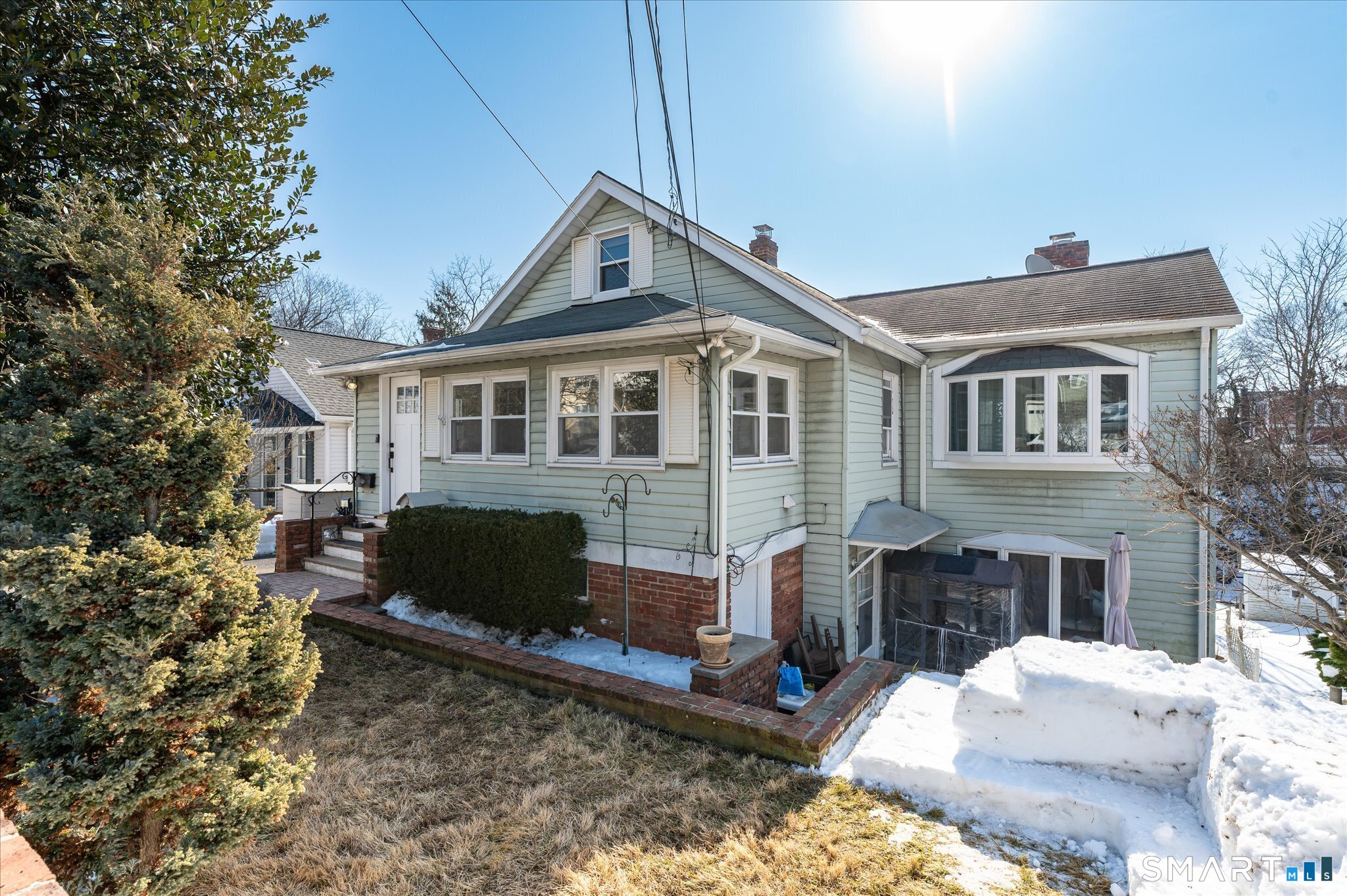 67 View Street West, Greenwich, CT 06830 | For Sale at $910,000