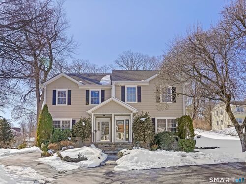  townhouse condo for sale located at 86 Forest Street, s, New Canaan, CT 06840