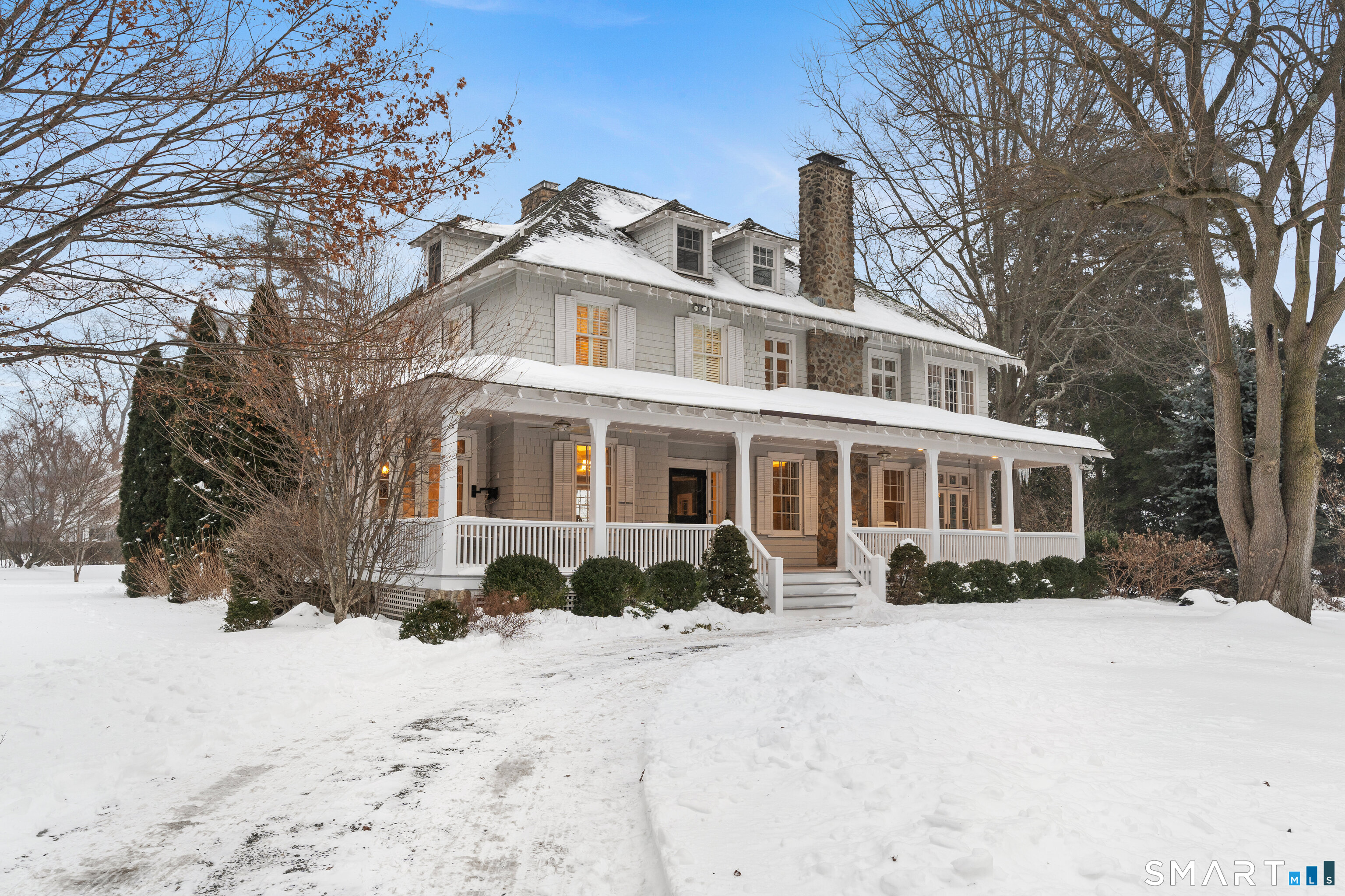 242 Ocean Drive West, Stamford, CT 06902 | For Sale at $2,795,000