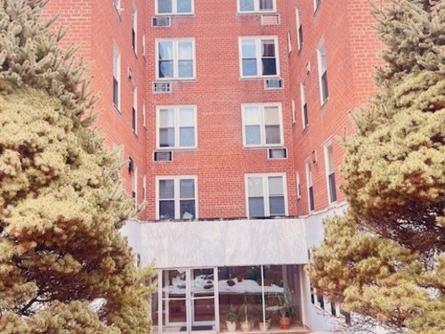  condo home for sale located at 7 4th Street, apt 3h, Stamford, CT 06905