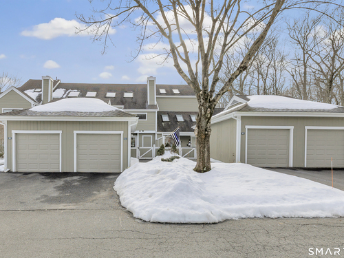  townhouse condo for sale located at 82 Country Walk, Shelton, CT 06484