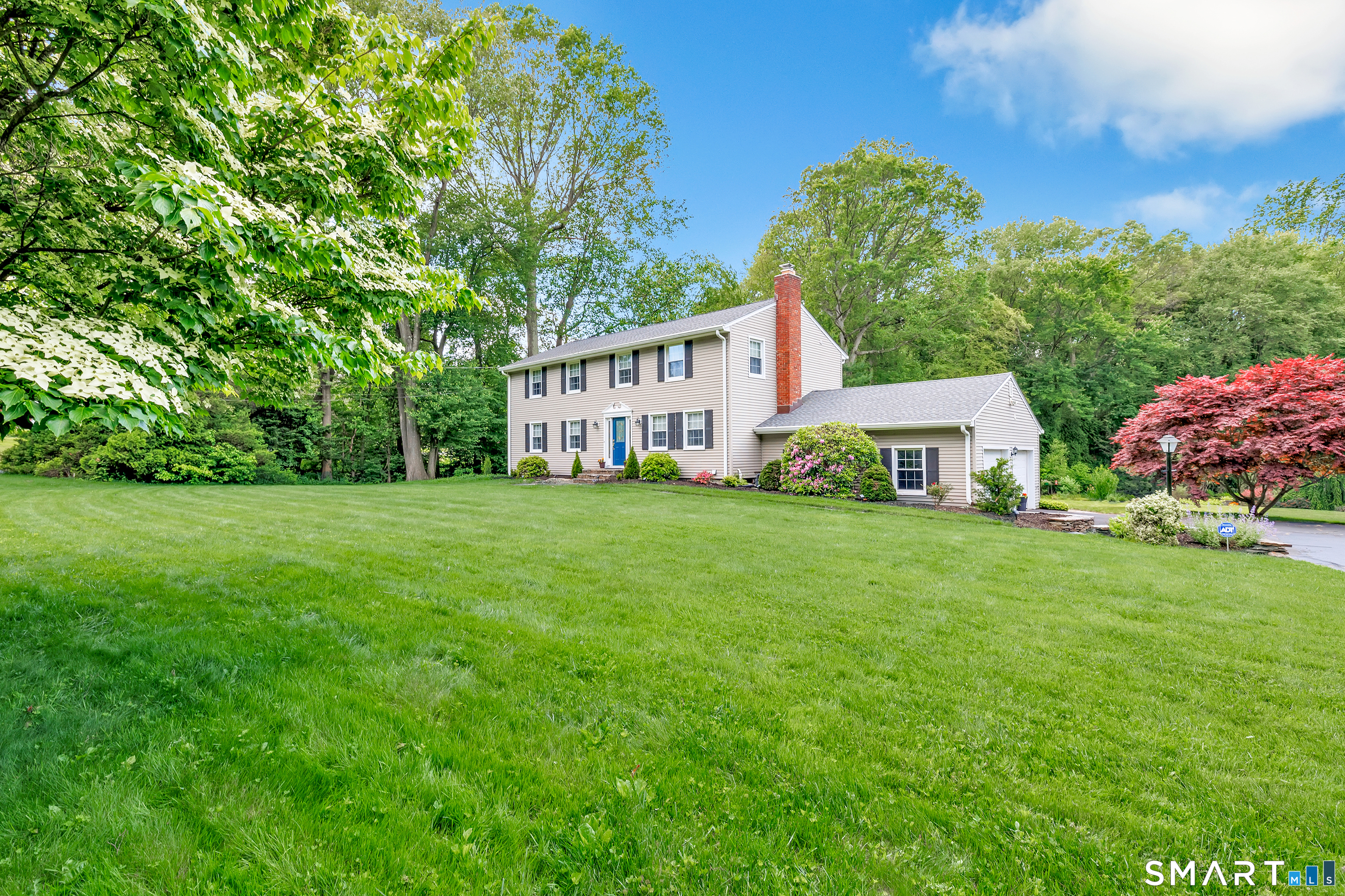 85 Teeter Rock Road, Trumbull, CT 06611 | For Sale at $849,000