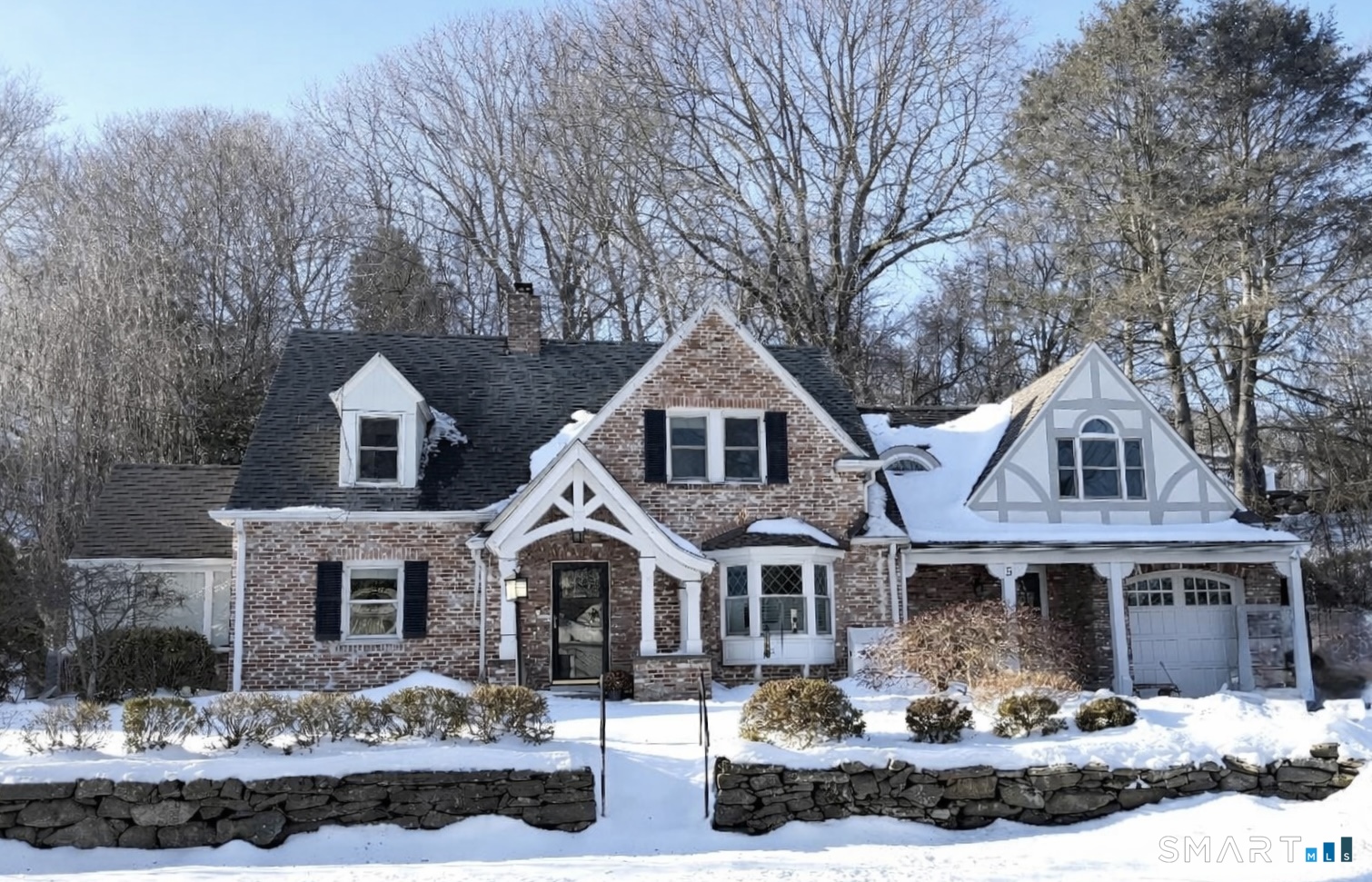 5 Halliwell Drive, Stamford, CT 06902 | For Sale at $1,299,000