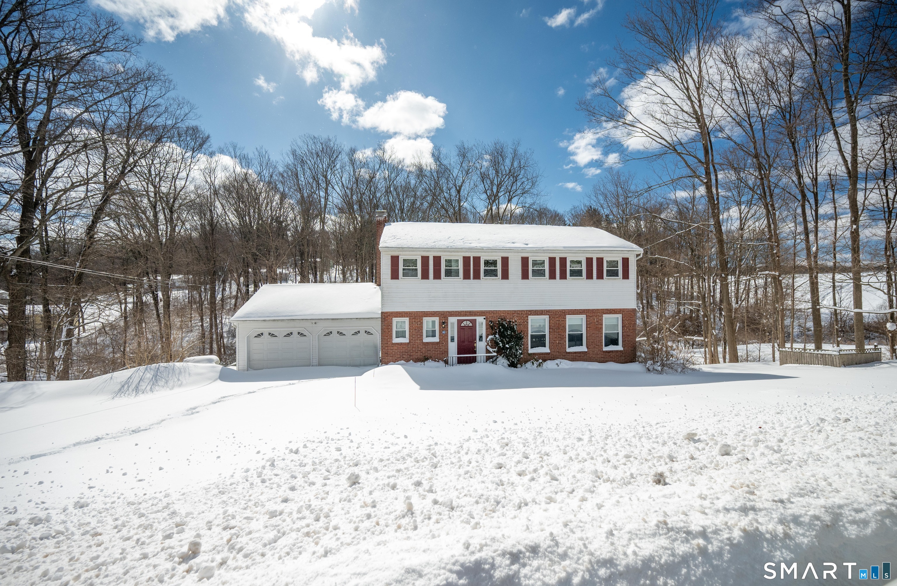 40 Middle River Road, Danbury, CT 06811 | For Sale at $599,000