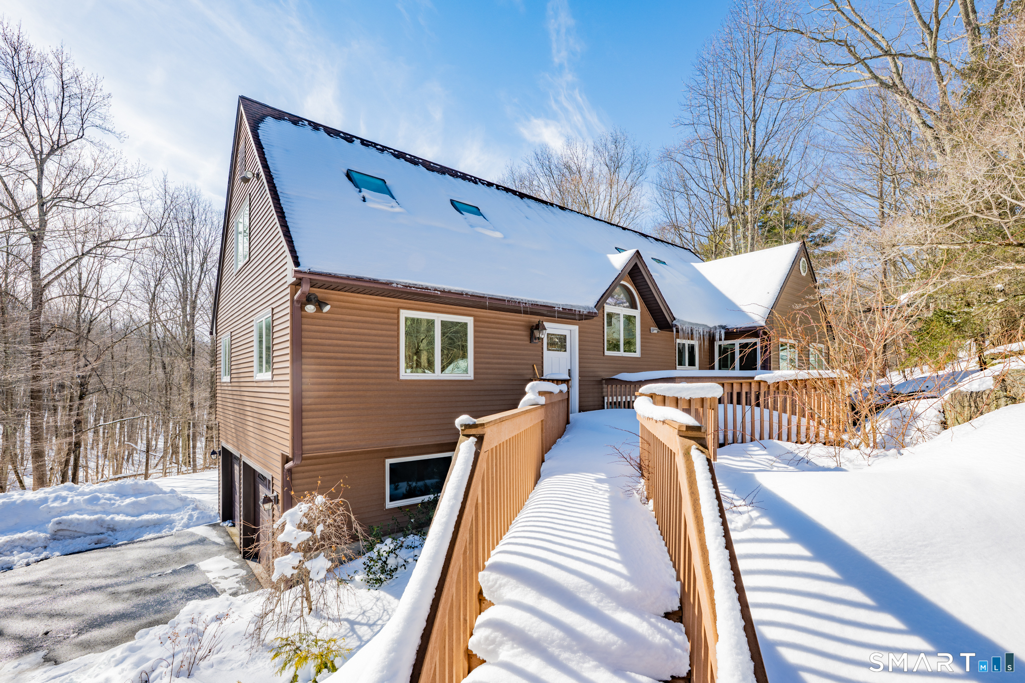 40 Osborne Hill Road, Newtown, CT 06482 | For Sale at $725,000