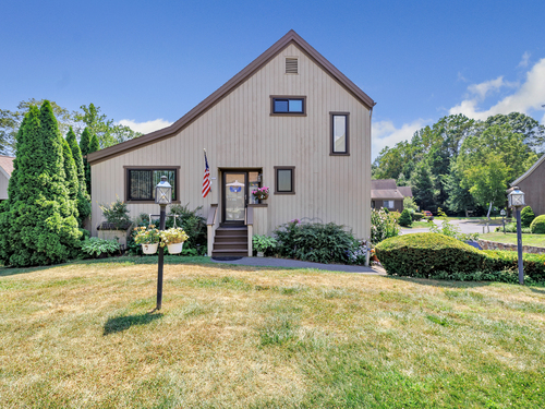  townhouse condo for sale located at 87 Creek Lane, a, Stratford, CT 06614