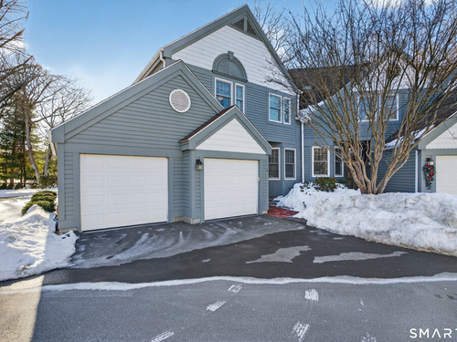  townhouse condo for sale located at 5 Greystone, 5, Shelton, CT 06484