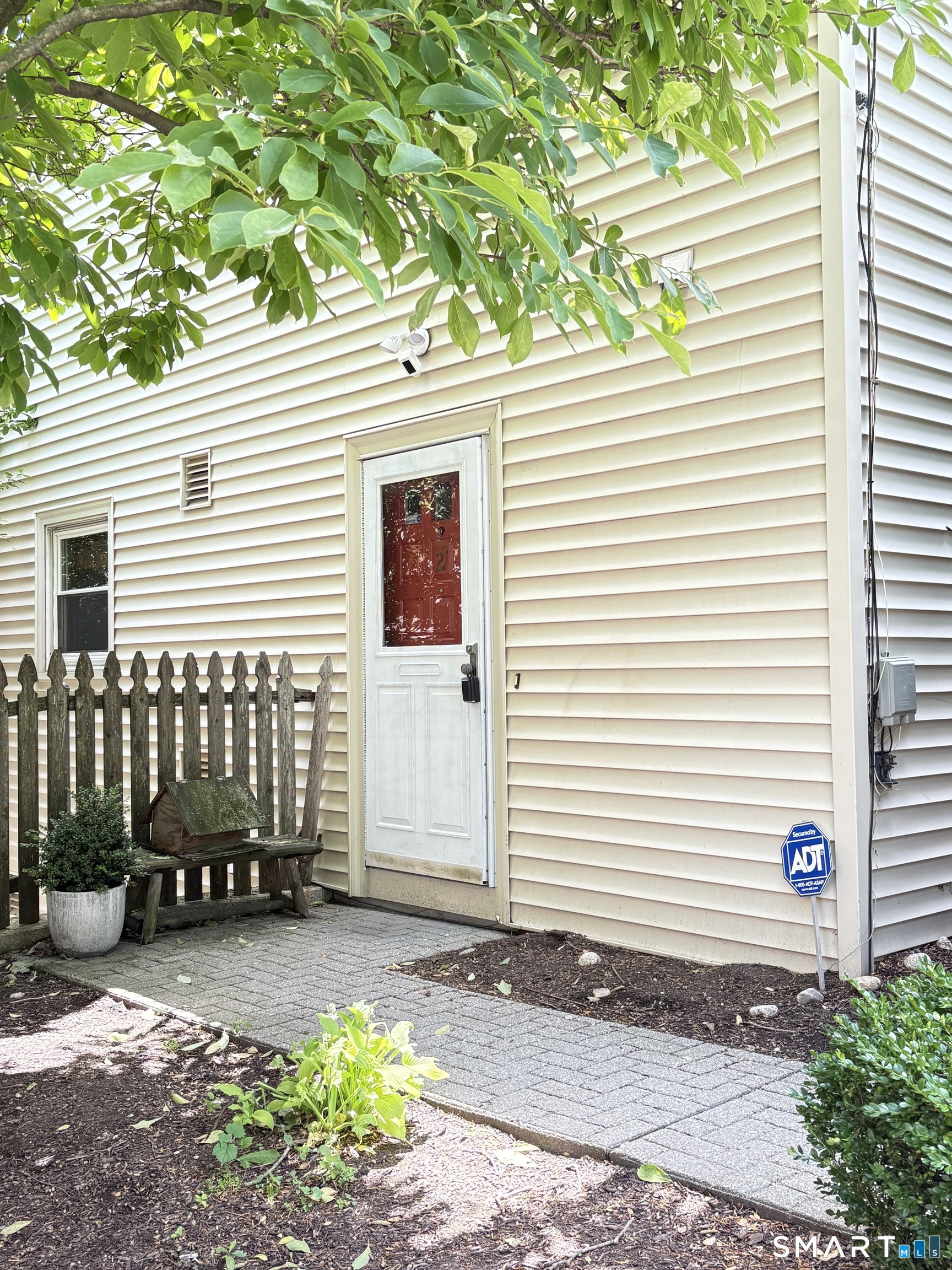 32 Pine Street, 21, Norwalk, CT 06854 | For Sale at $349,000