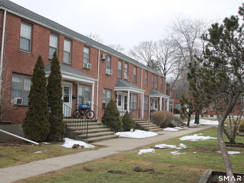  townhouse condo for sale located at 261 Pennsylvania Avenue, 261, Bridgeport, CT 06610