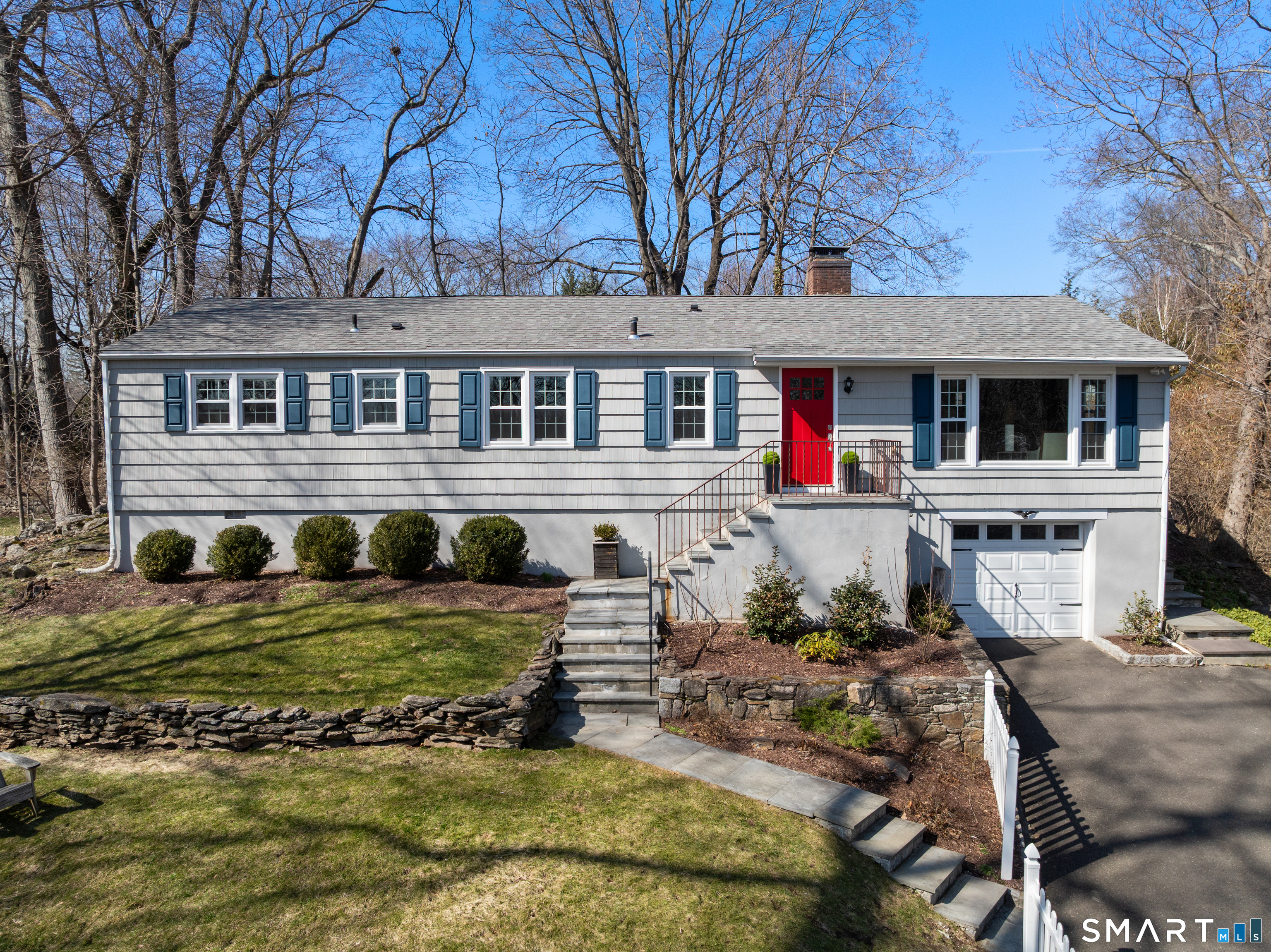 20 Hickory Drive, Westport, CT 06880 | For Sale at $995,000