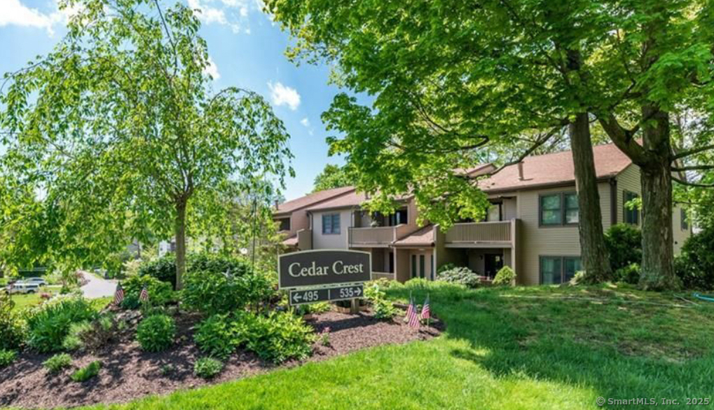 495 Vincellette Street, 12, Bridgeport, CT 06606 | For Sale at $304,999