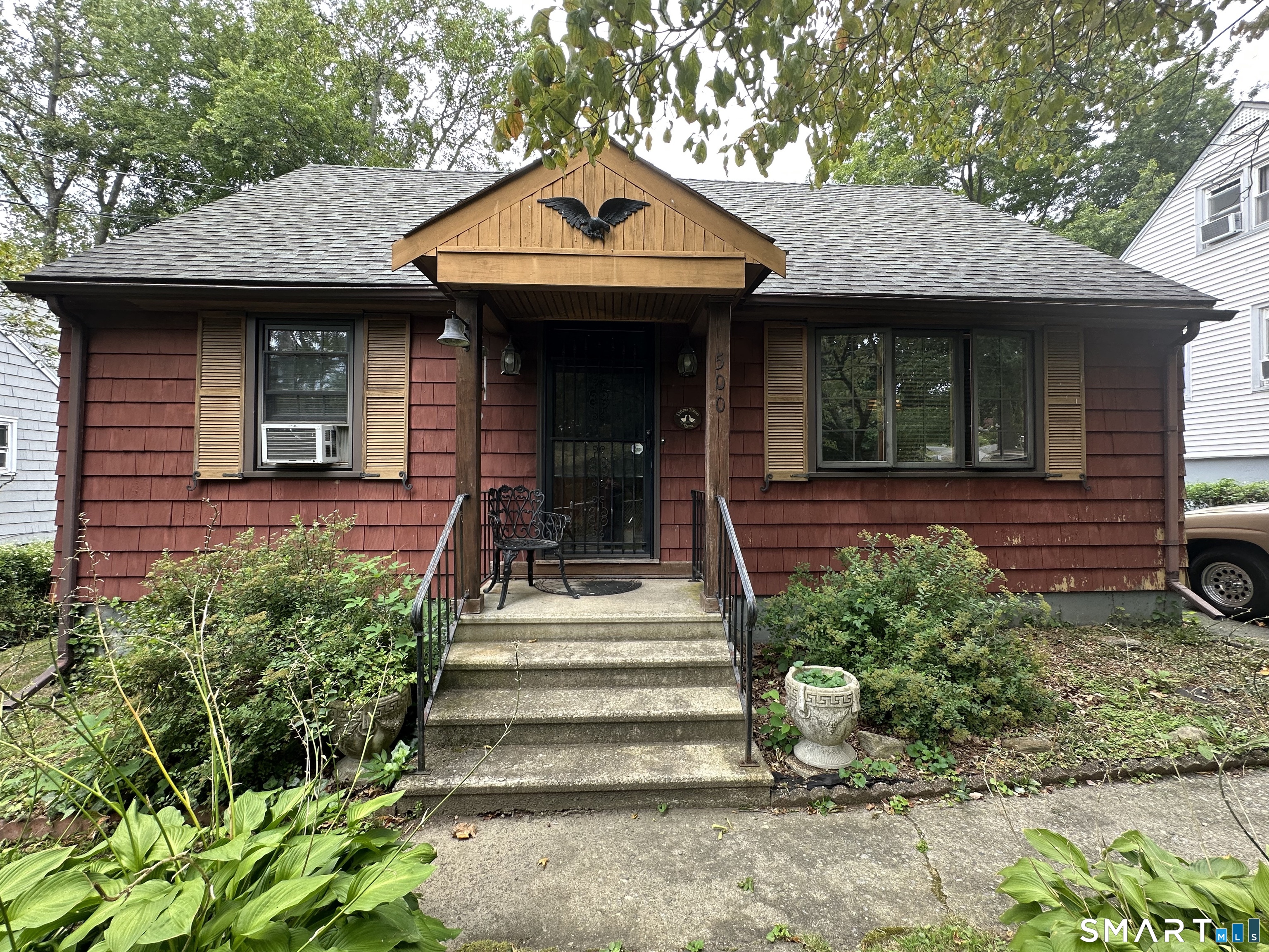 500 Woodlawn Avenue Extension, Bridgeport, CT 06606 | For Sale at $335,000