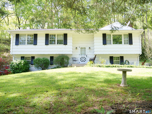  single family home for sale located at 31 Longview Drive, Ridgefield, CT 06877