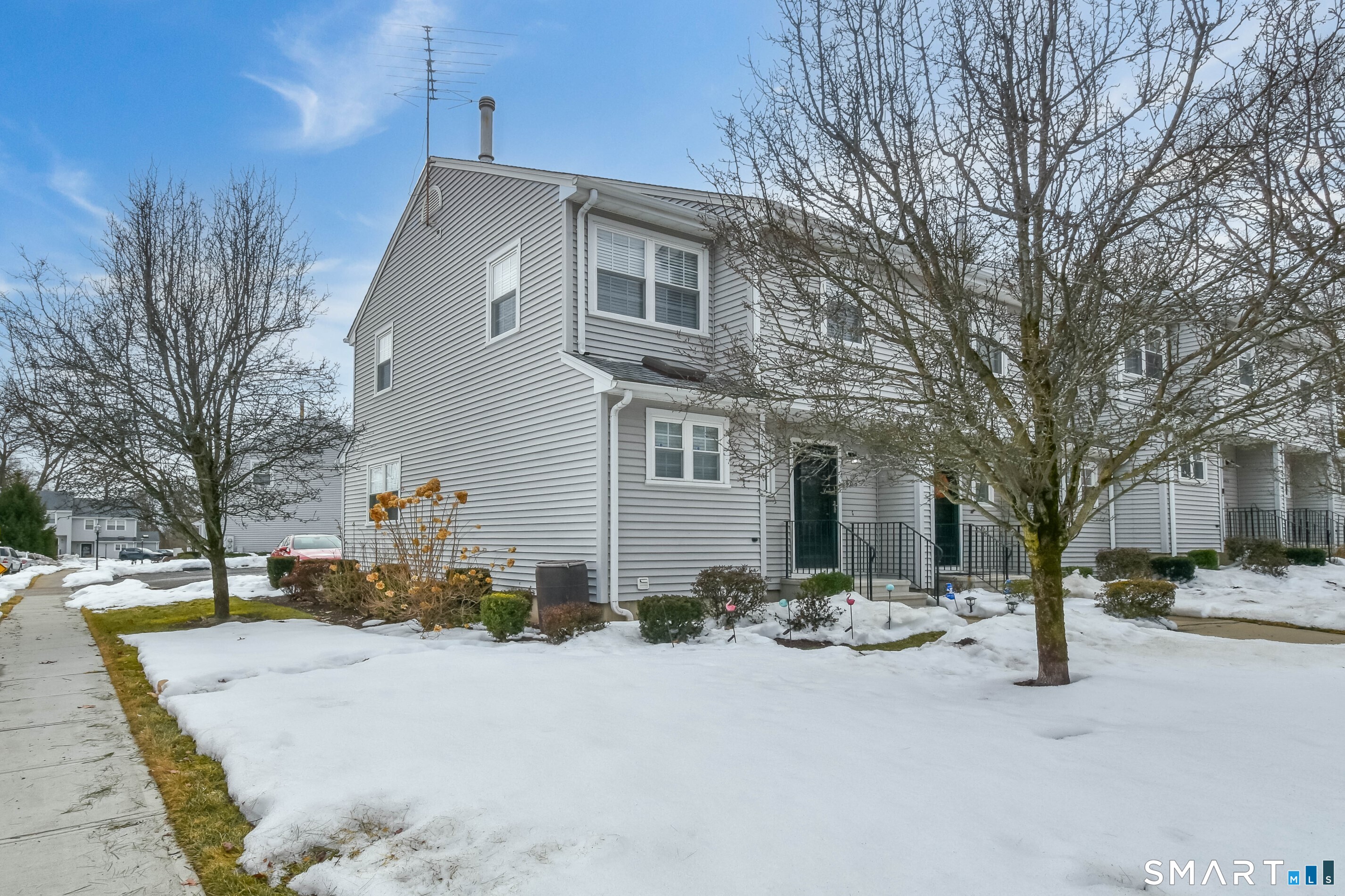 1403 Old Town Road, 1403, Bridgeport, CT 06606 | For Sale at $355,000