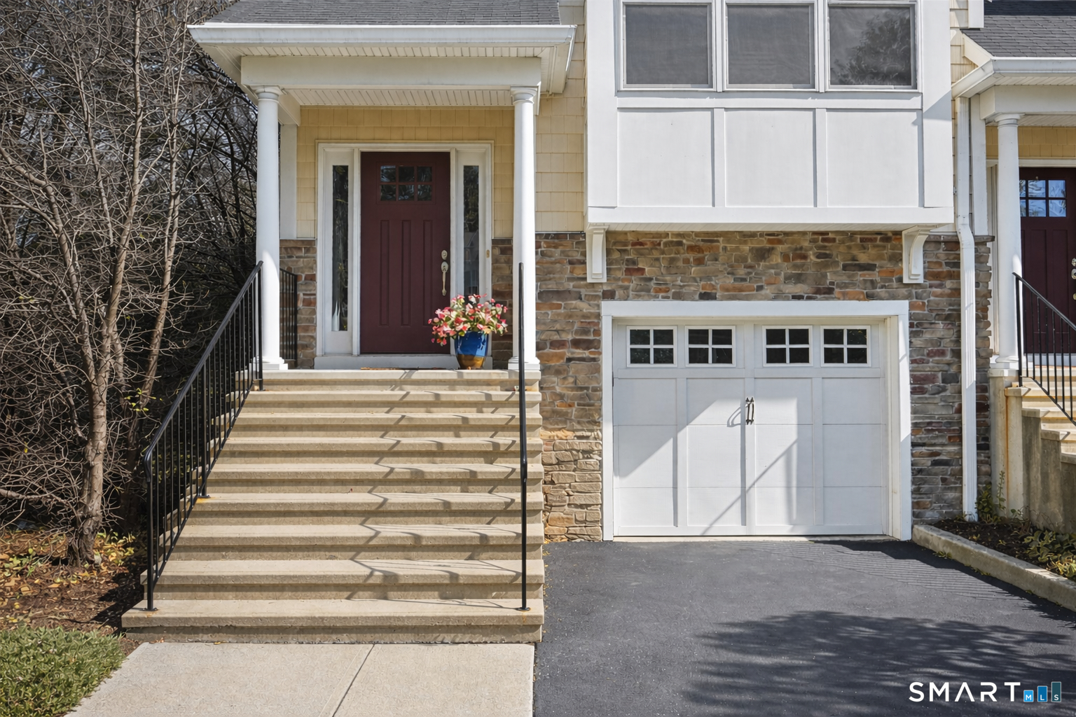 503 Bradley Lane, 503, Westport, CT 06880 | For Sale at $999,000