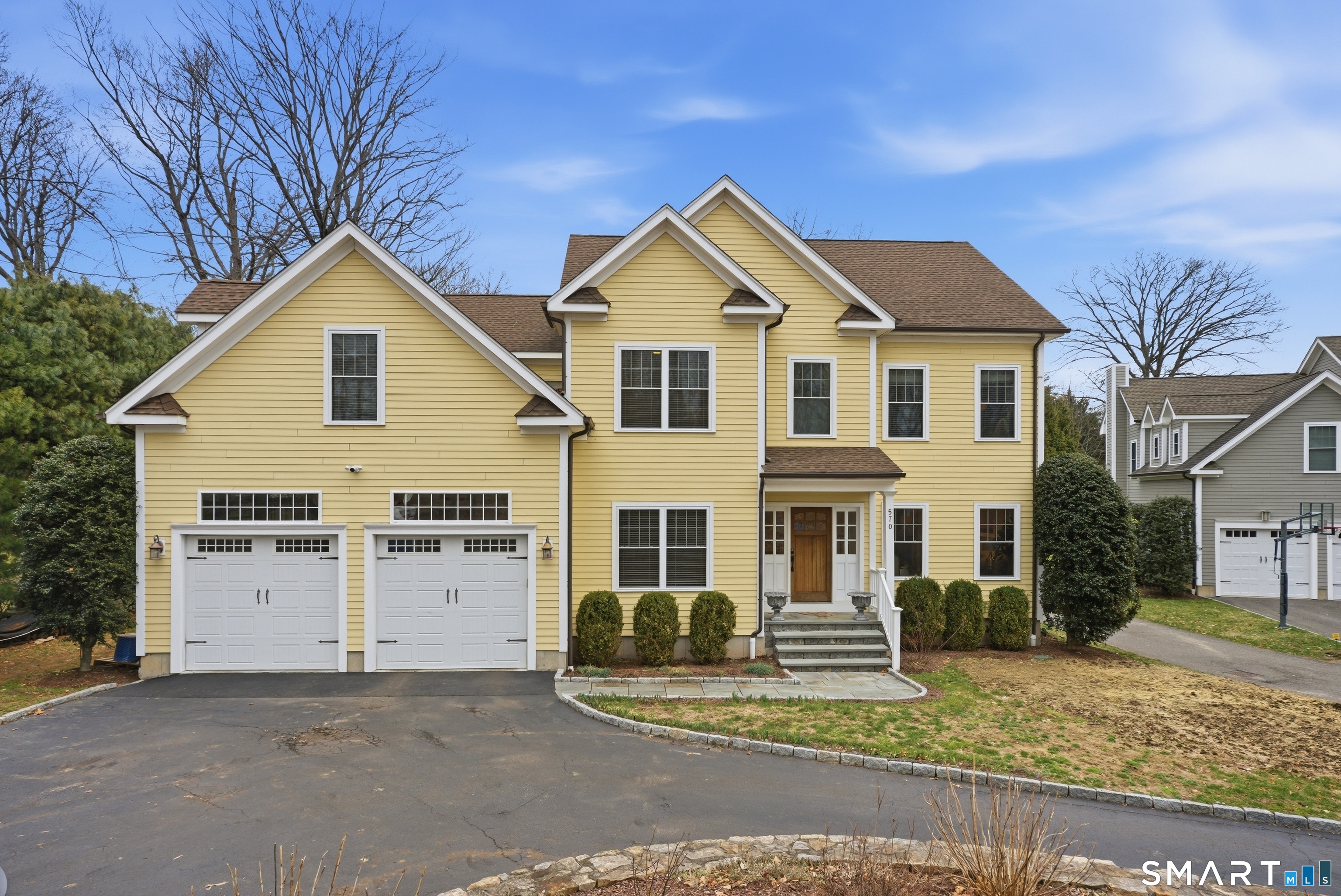 570 Unquowa Road, Fairfield, CT 06824 | For Sale at $1,899,000