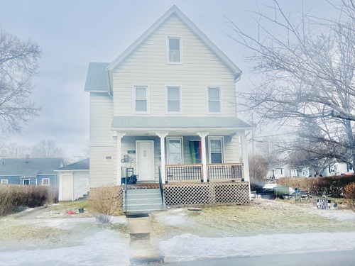  single family home for sale located at 10 Graham Street, Stratford, CT 06615