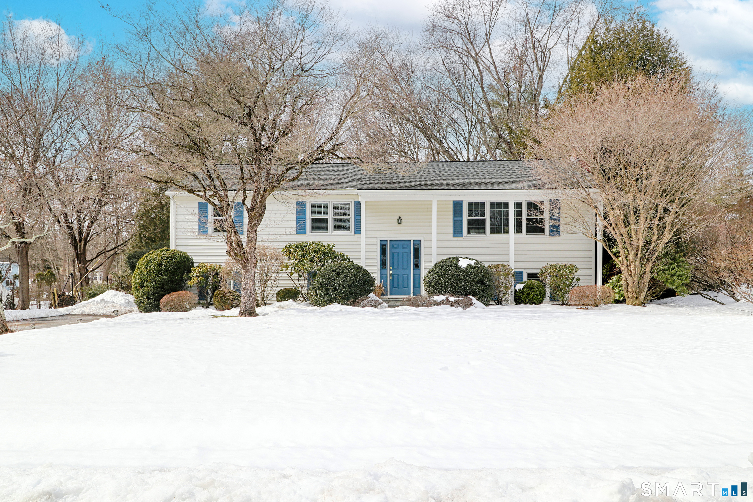 26 Thistle Road, Norwalk, CT 06851 | For Sale at $725,000