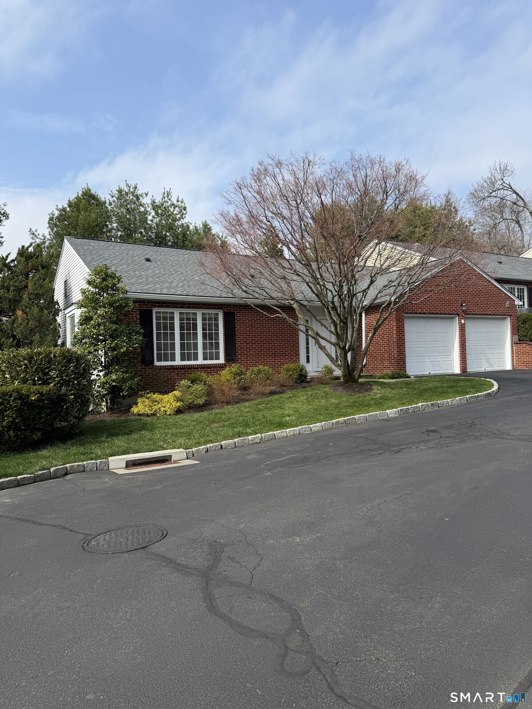 73 Bank Street, New Canaan, CT 06840 | For Sale at $1,899,000