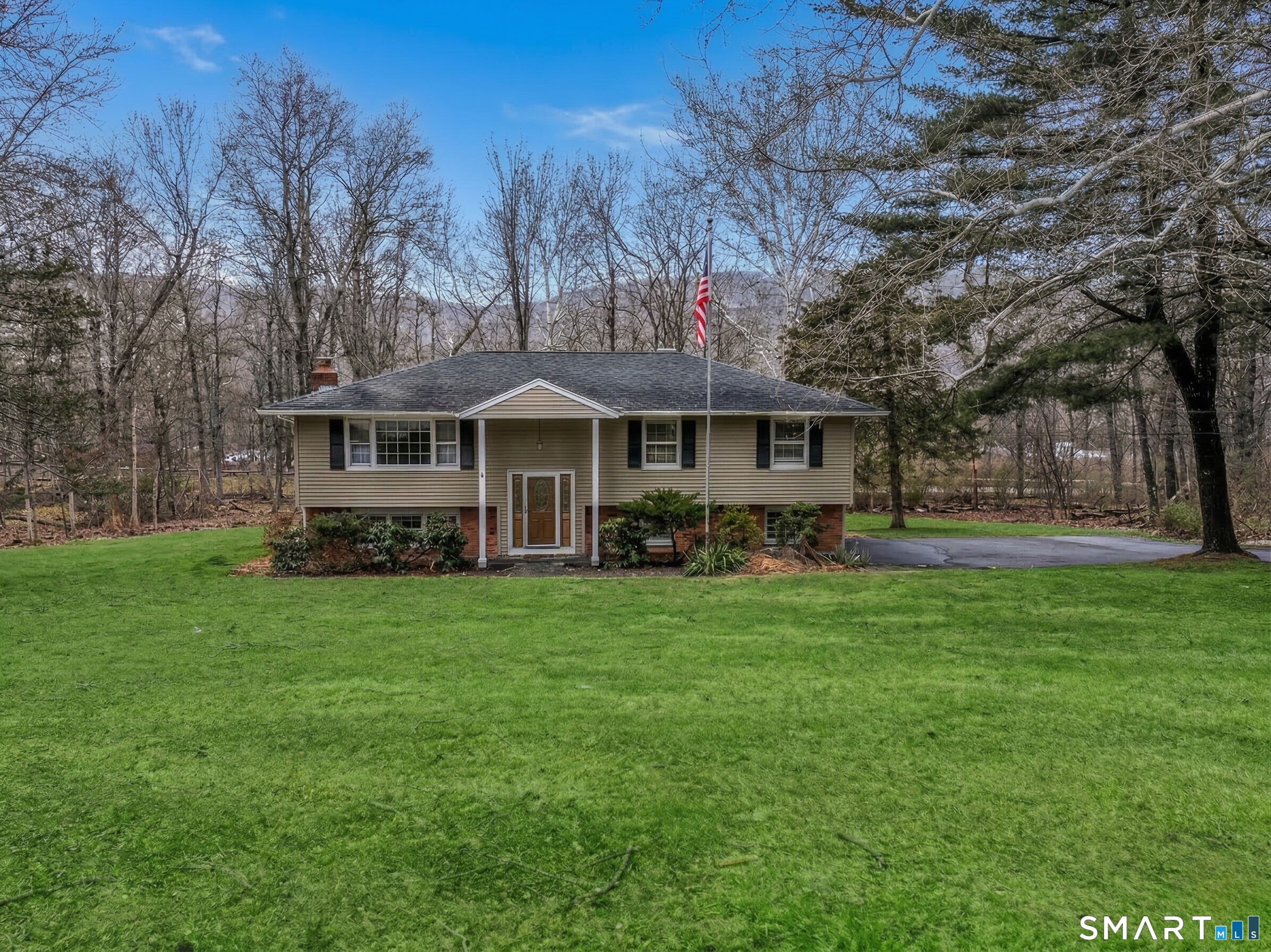 24 Prospect Drive, Brookfield, CT 06804 | For Sale at $575,000