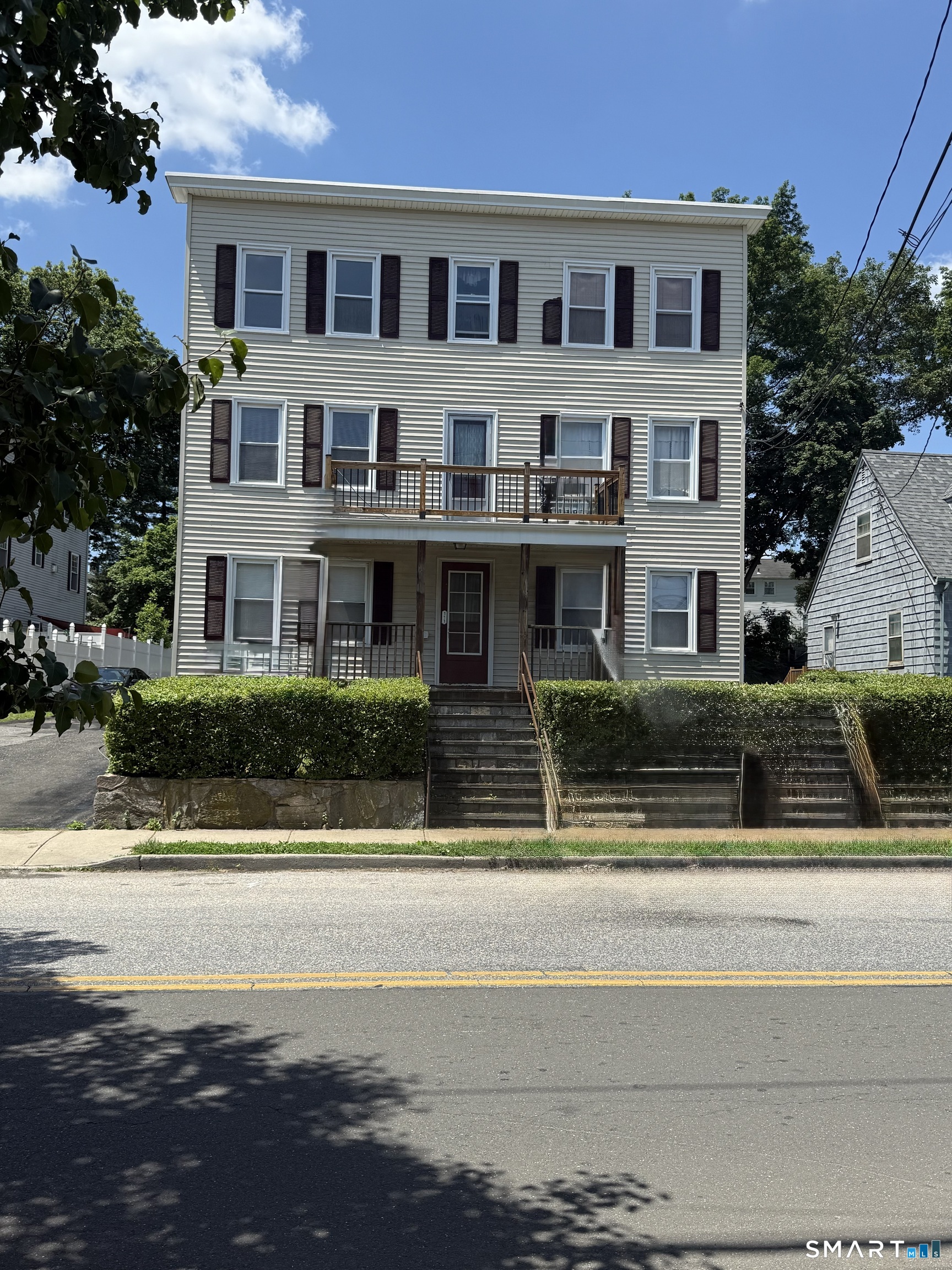 113 Seaside Avenue, Stamford, CT 06902 | For Sale at $1,850,000