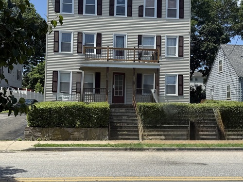  multi family home for sale located at 113 Seaside Avenue, Stamford, CT 06902