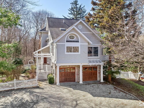 Waterfront contemporary single family home for sale located at 320 Chestnut Hill Road, Stamford, CT 06903