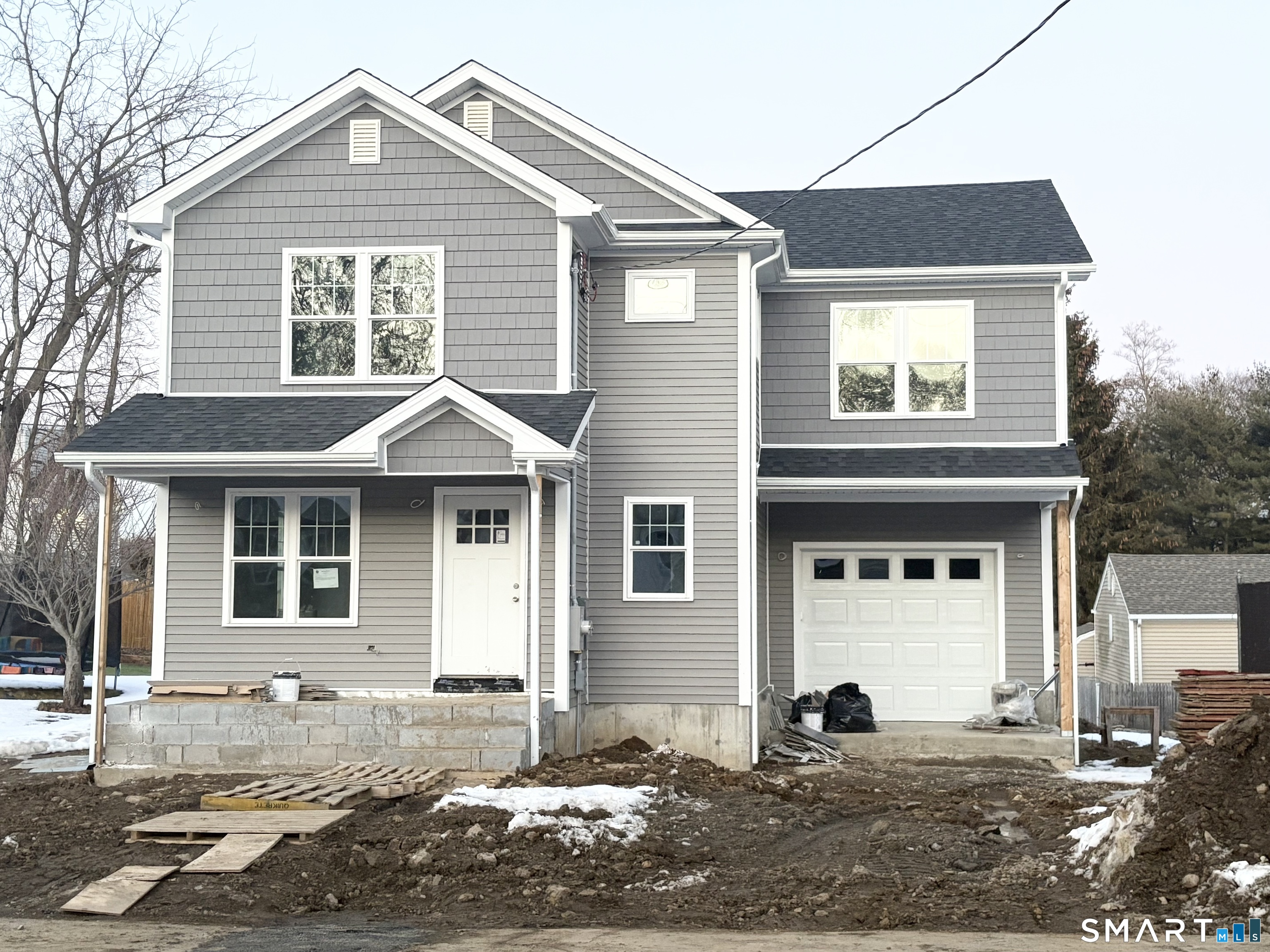 420 Greenwood Street, Bridgeport, CT 06606 | For Sale at $634,900