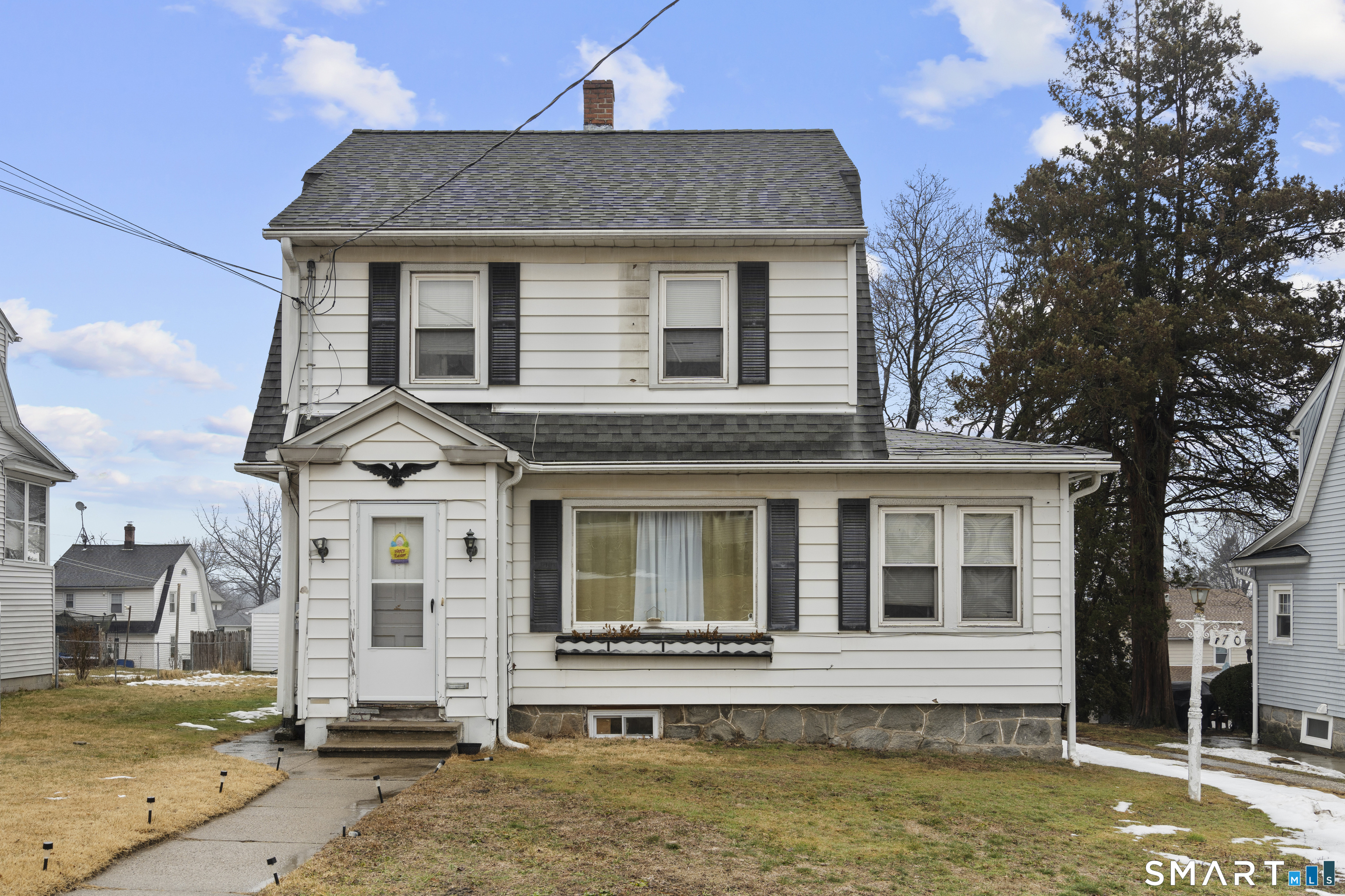 170 Judson Place, Bridgeport, CT 06610 | For Sale at $369,000