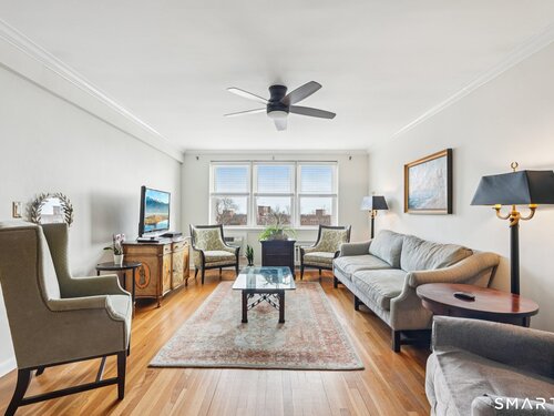  co-op home for sale located at 4 Putnam Hill, 4f, Greenwich, CT 06830