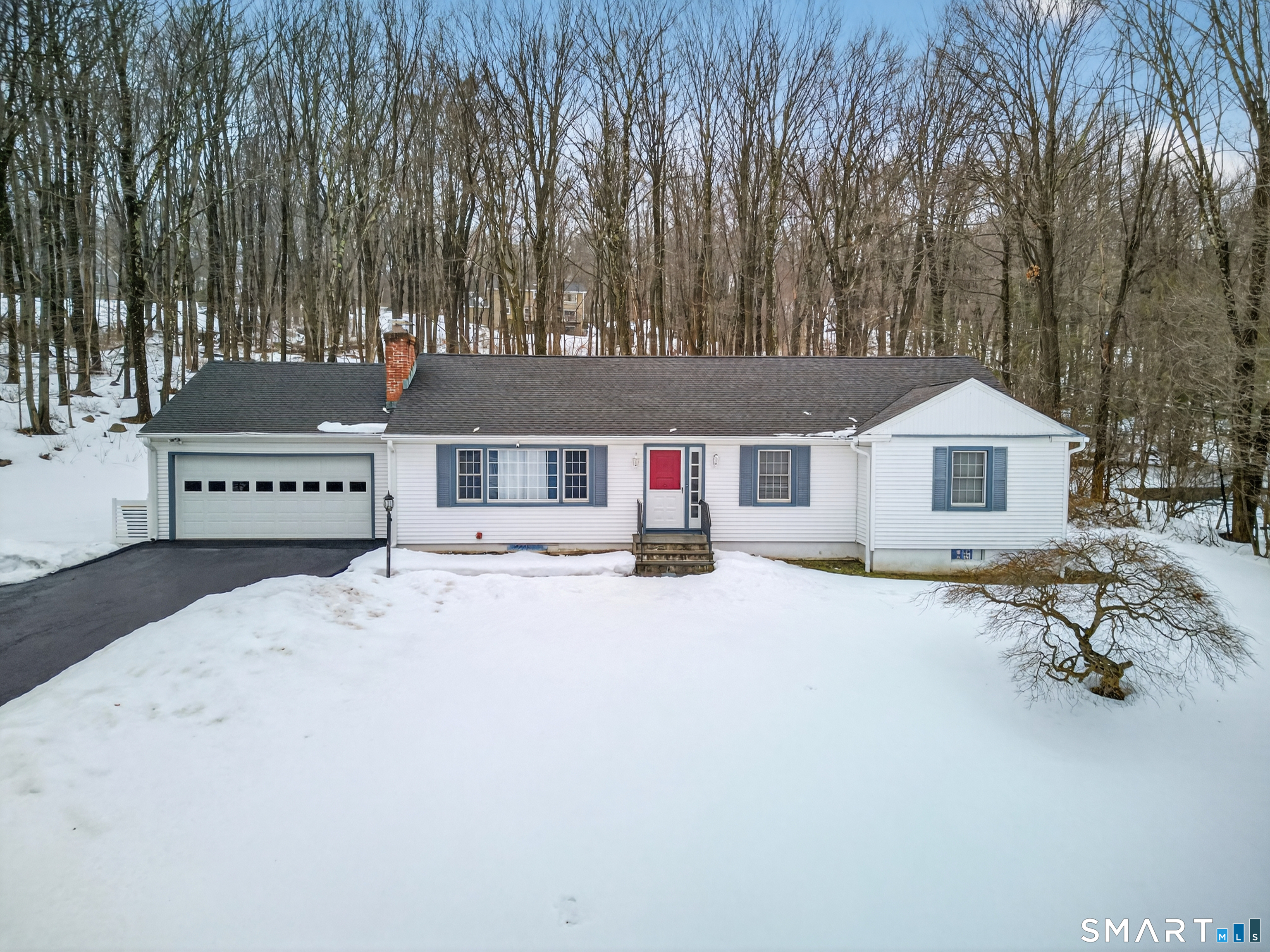 198 South King Street, Danbury, CT 06811 | For Sale at $574,900