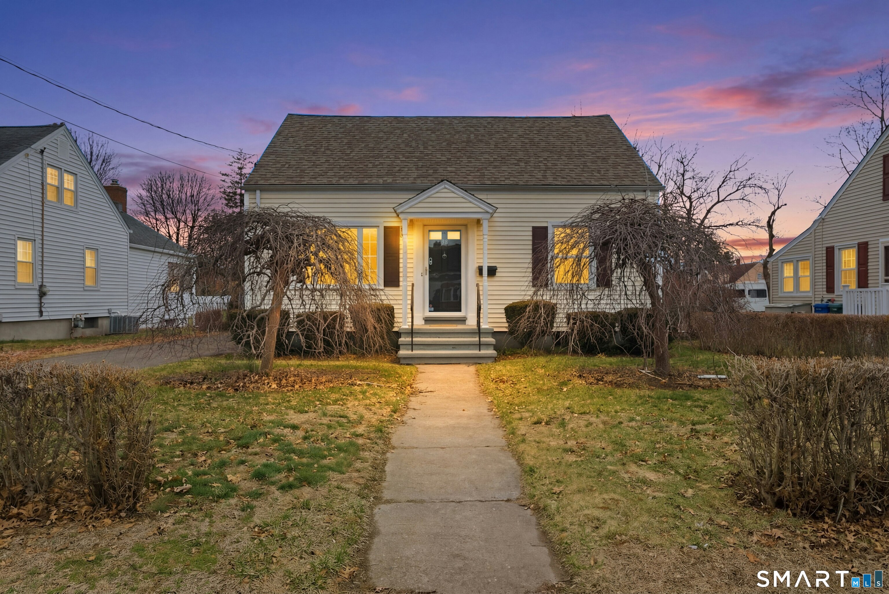 38 Keane Place, Stratford, CT 06615 | For Sale at $389,900