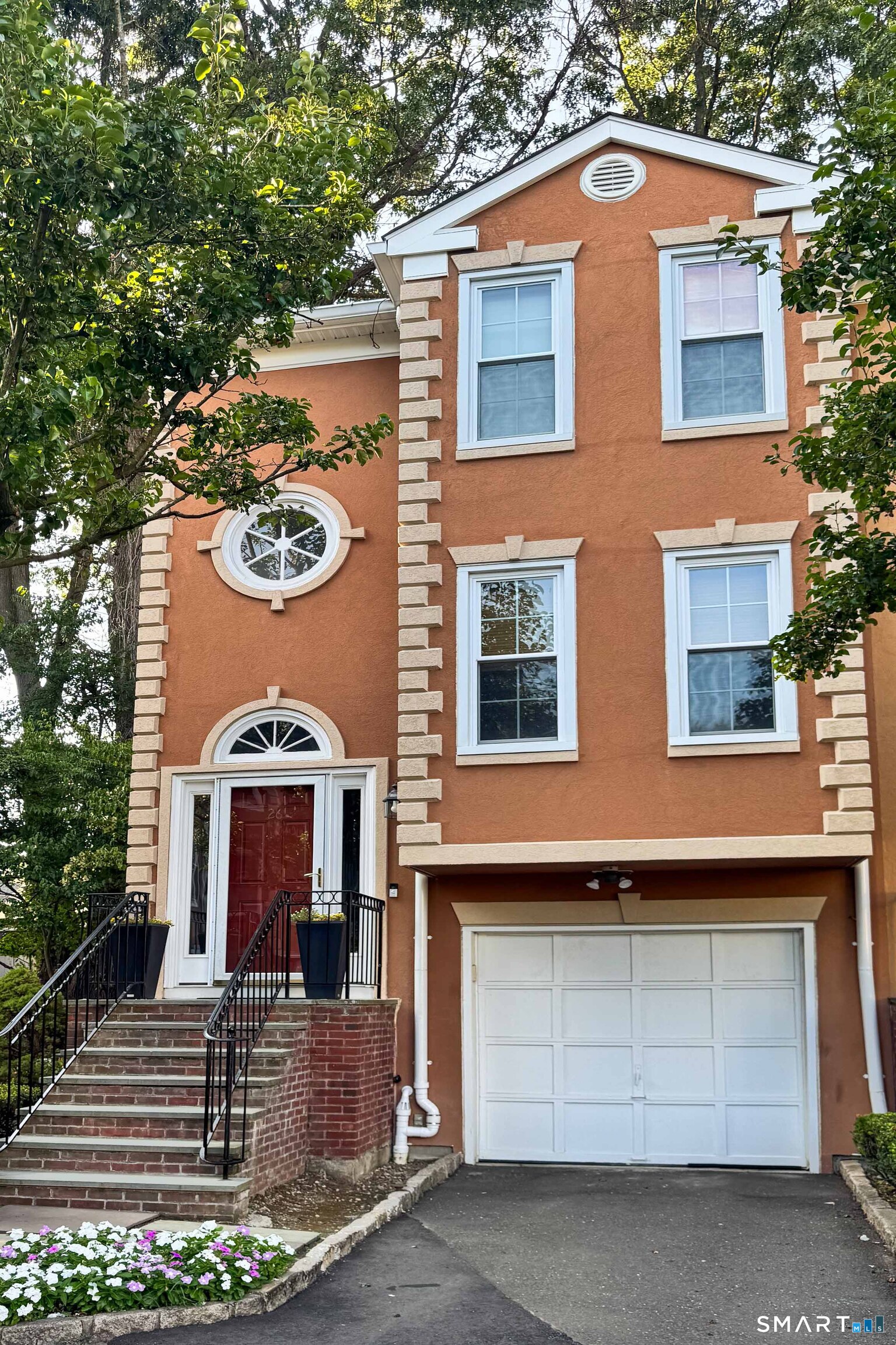 2675 Park Avenue, 26, Bridgeport, CT 06604 | For Sale at $429,000