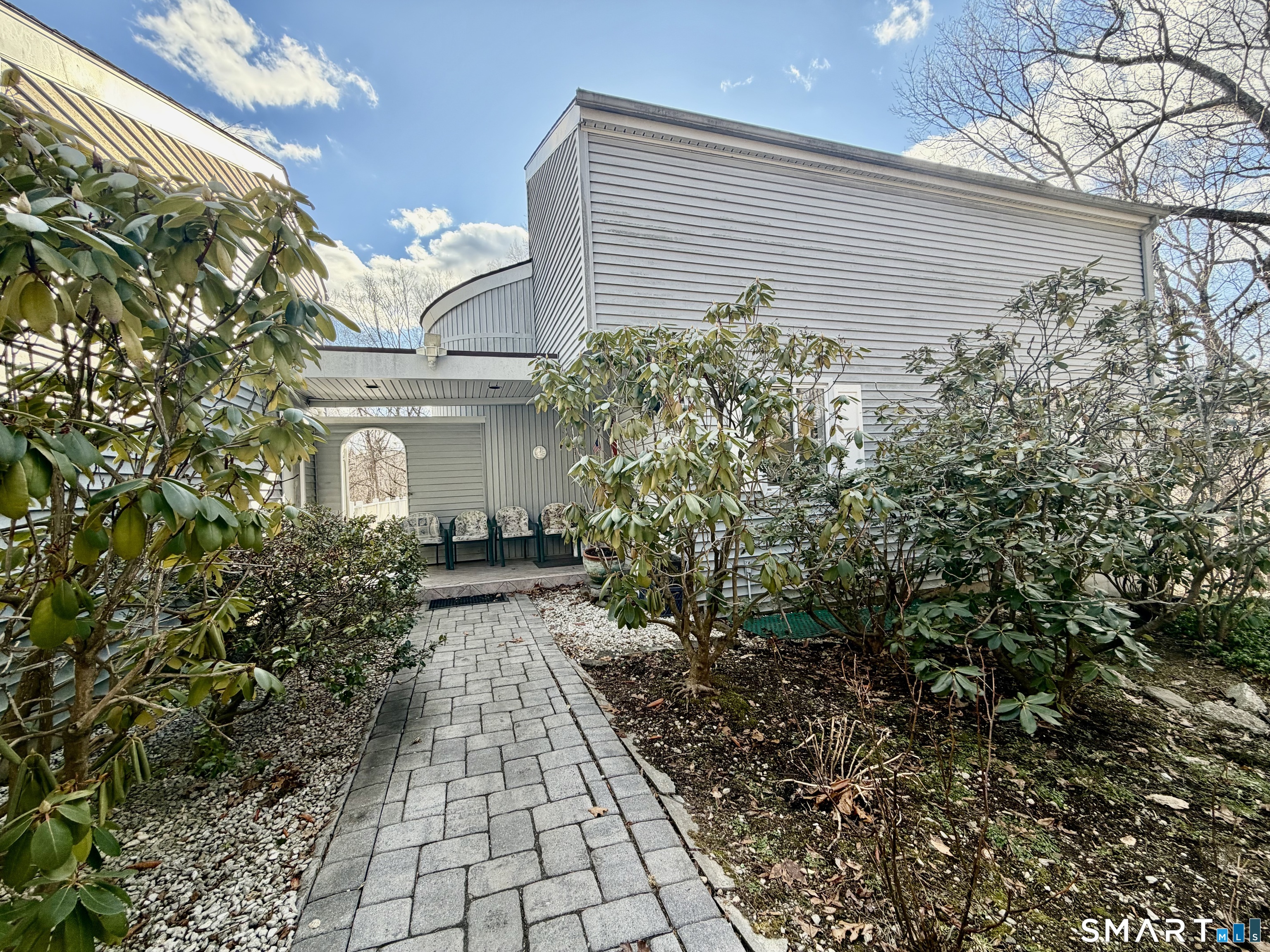 11 Chestnut Hill Road, Sherman, CT 06784 | For Sale at $699,000