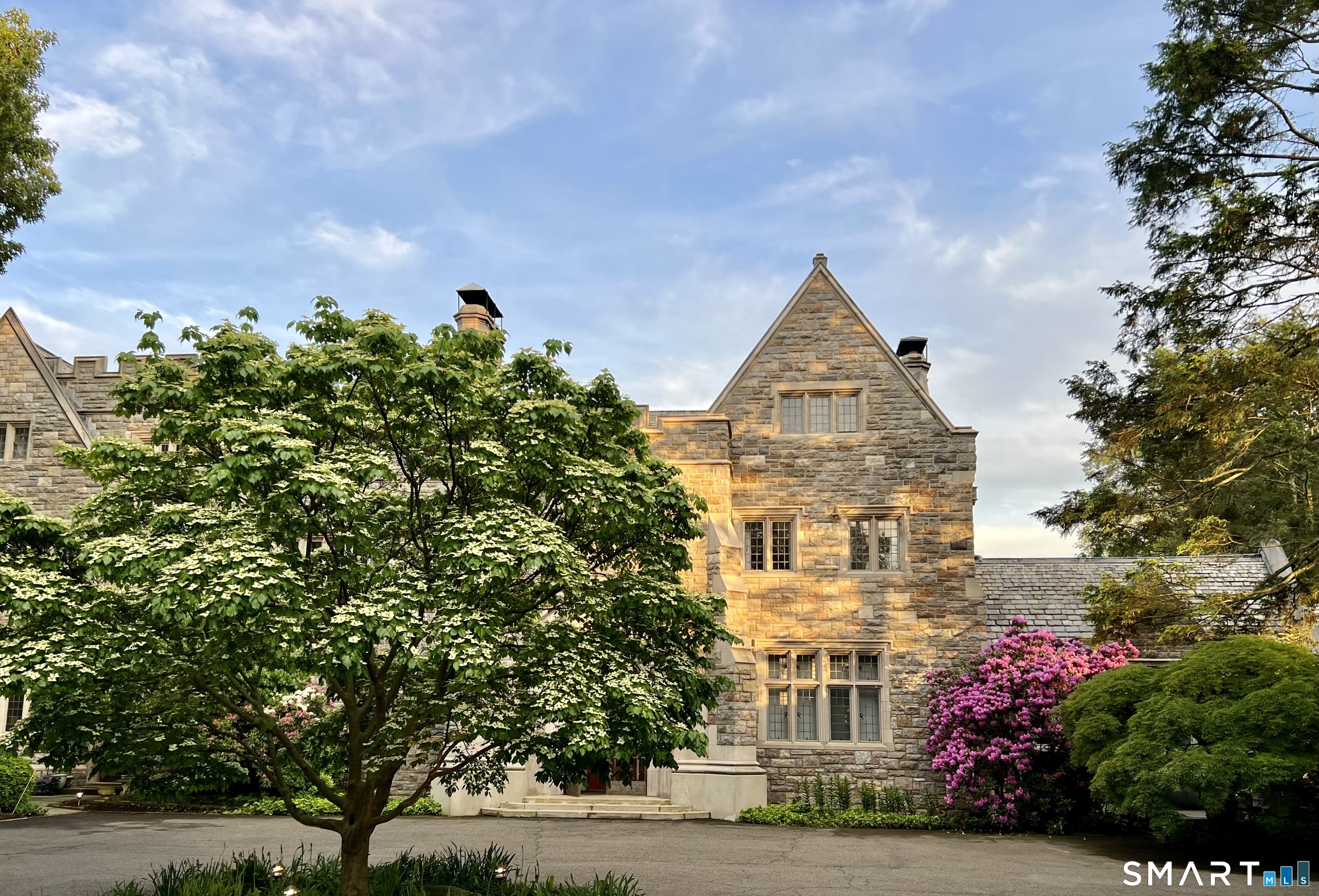 705 Weed Street, 7, New Canaan, CT 06840 | For Sale at $1,700,000