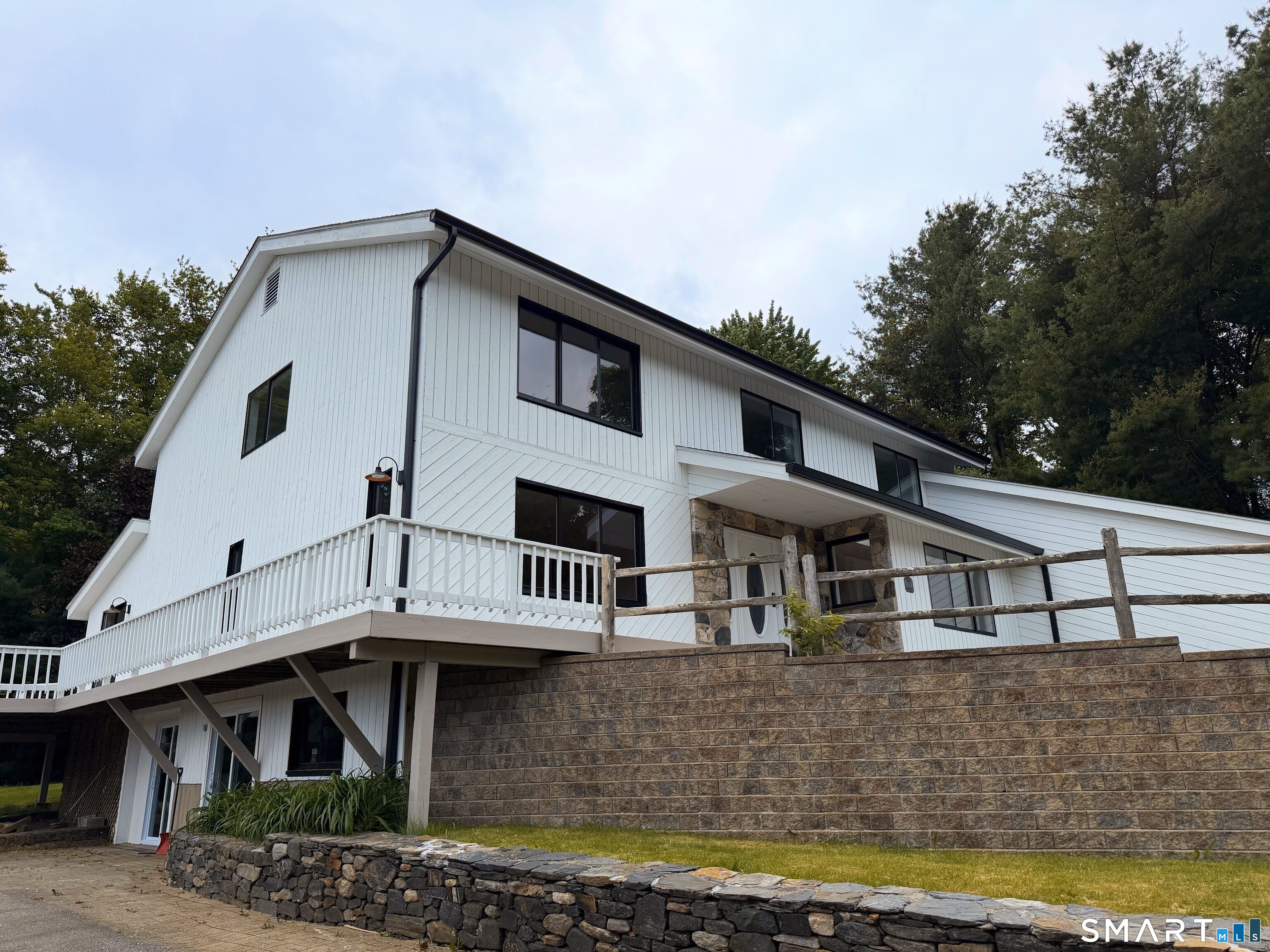7 Glenview Drive, Sherman, CT 06784 | For Sale at $899,000