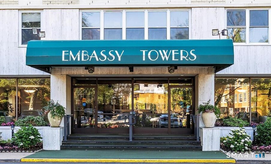 2625 Park Avenue, 14j, Bridgeport, CT 06604 | For Sale at $249,900