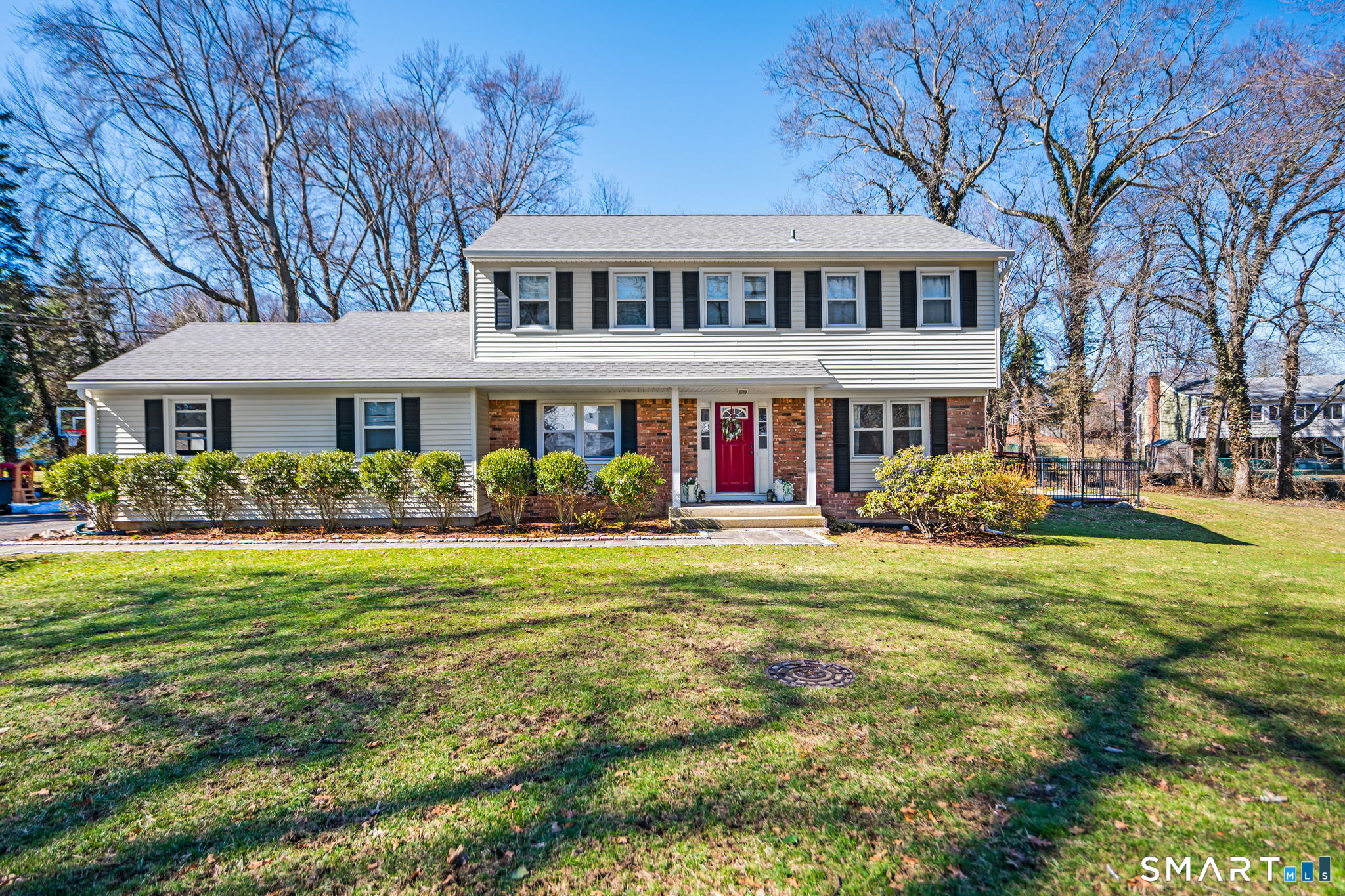 19 Oriole Drive, Norwalk, CT 06851 | For Sale at $925,000