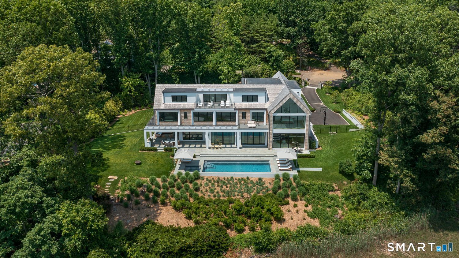 19 Beachside Common, Westport, CT 06880 | For Sale at $8,999,000
