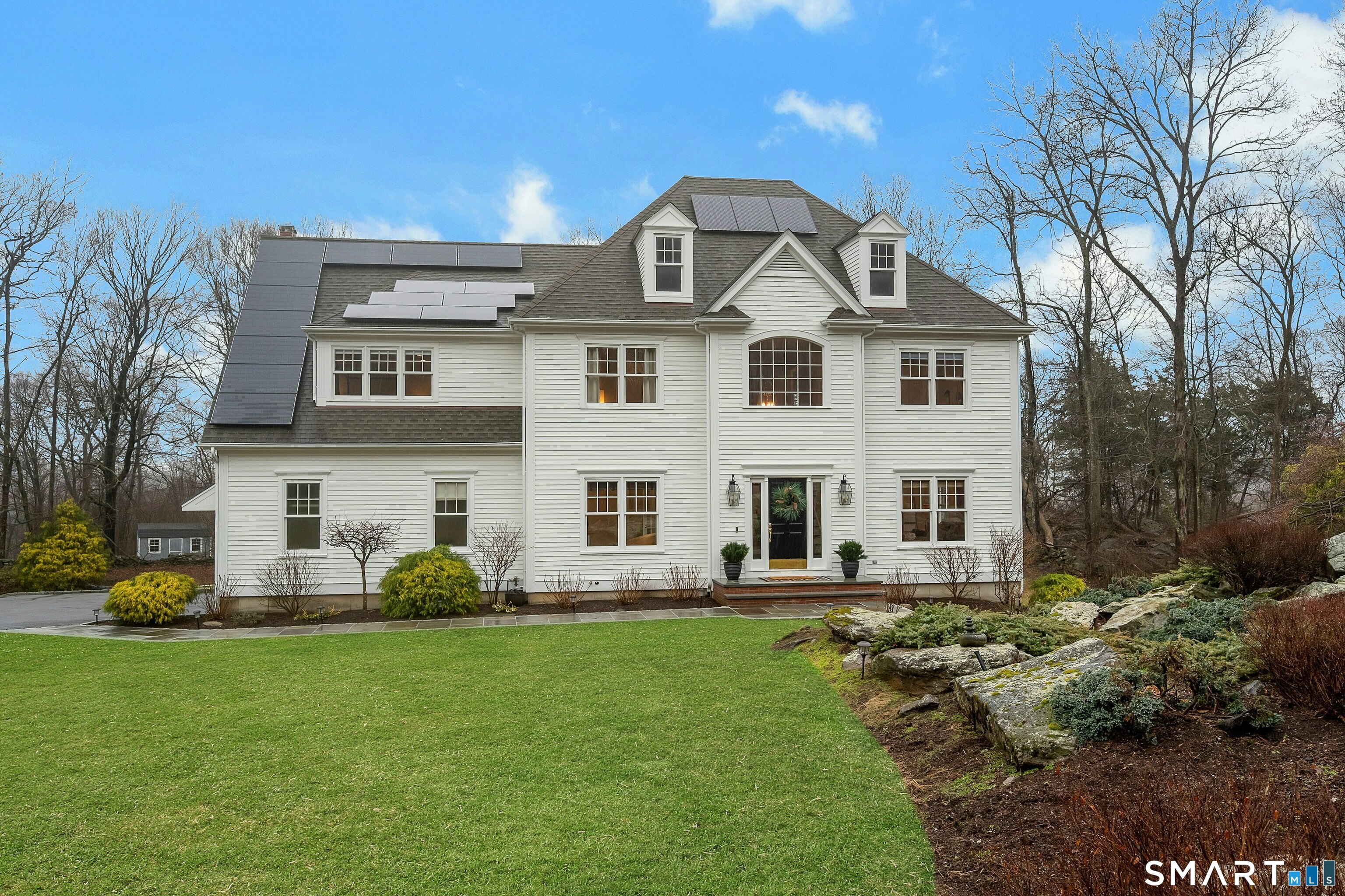35 Golf View Drive, Easton, CT 06612 | For Sale at $1,395,000