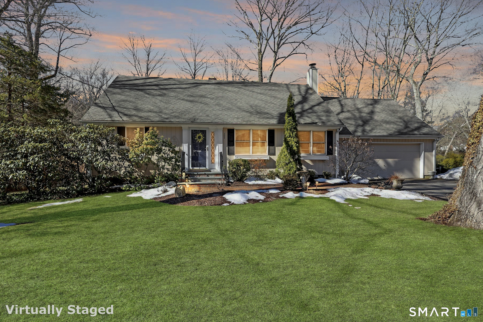 205 Winnepoge Drive, Fairfield, CT 06825 | For Sale at $840,000