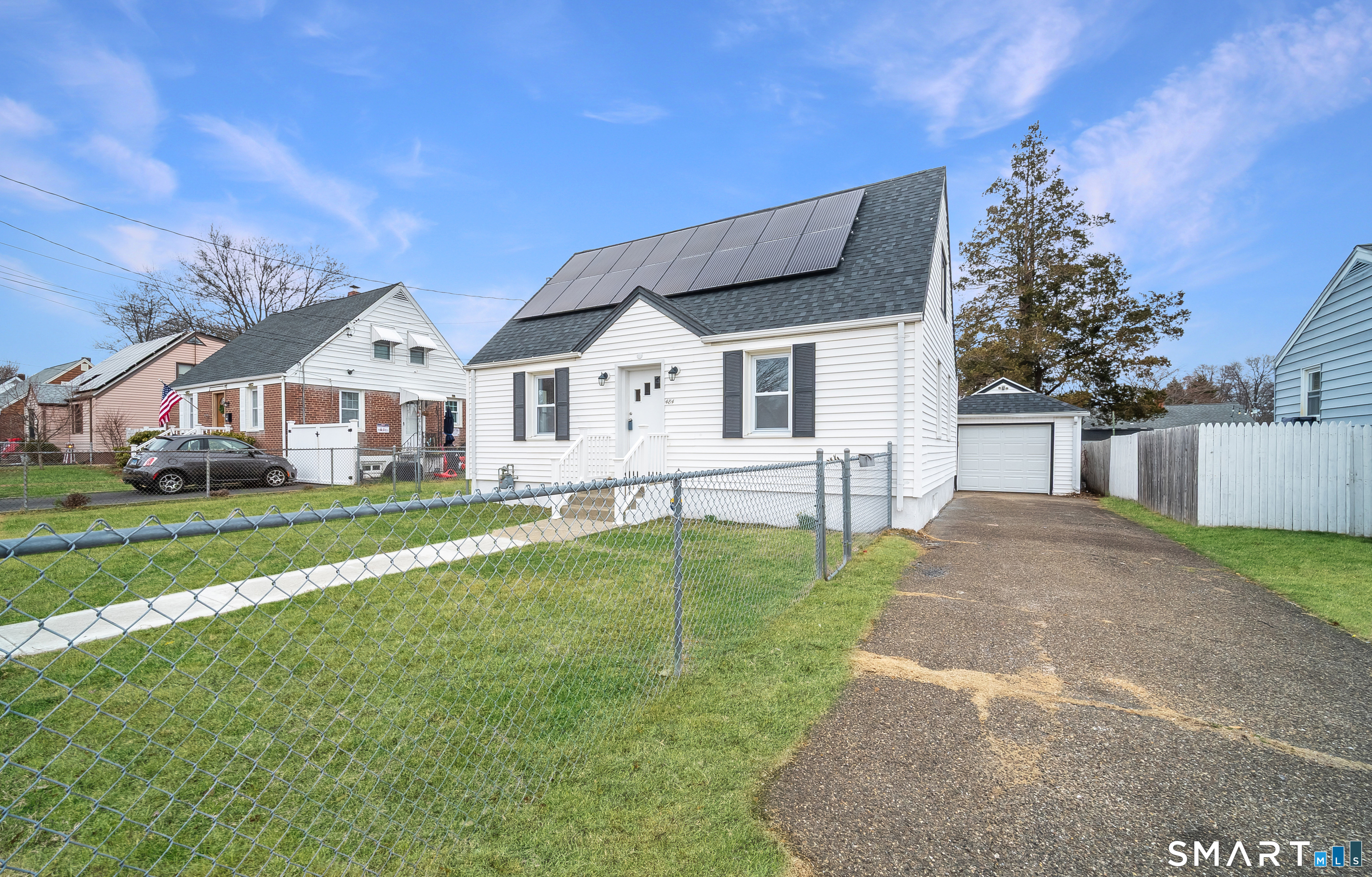 484 Reitter Street West, Stratford, CT 06614 | For Sale at $459,900