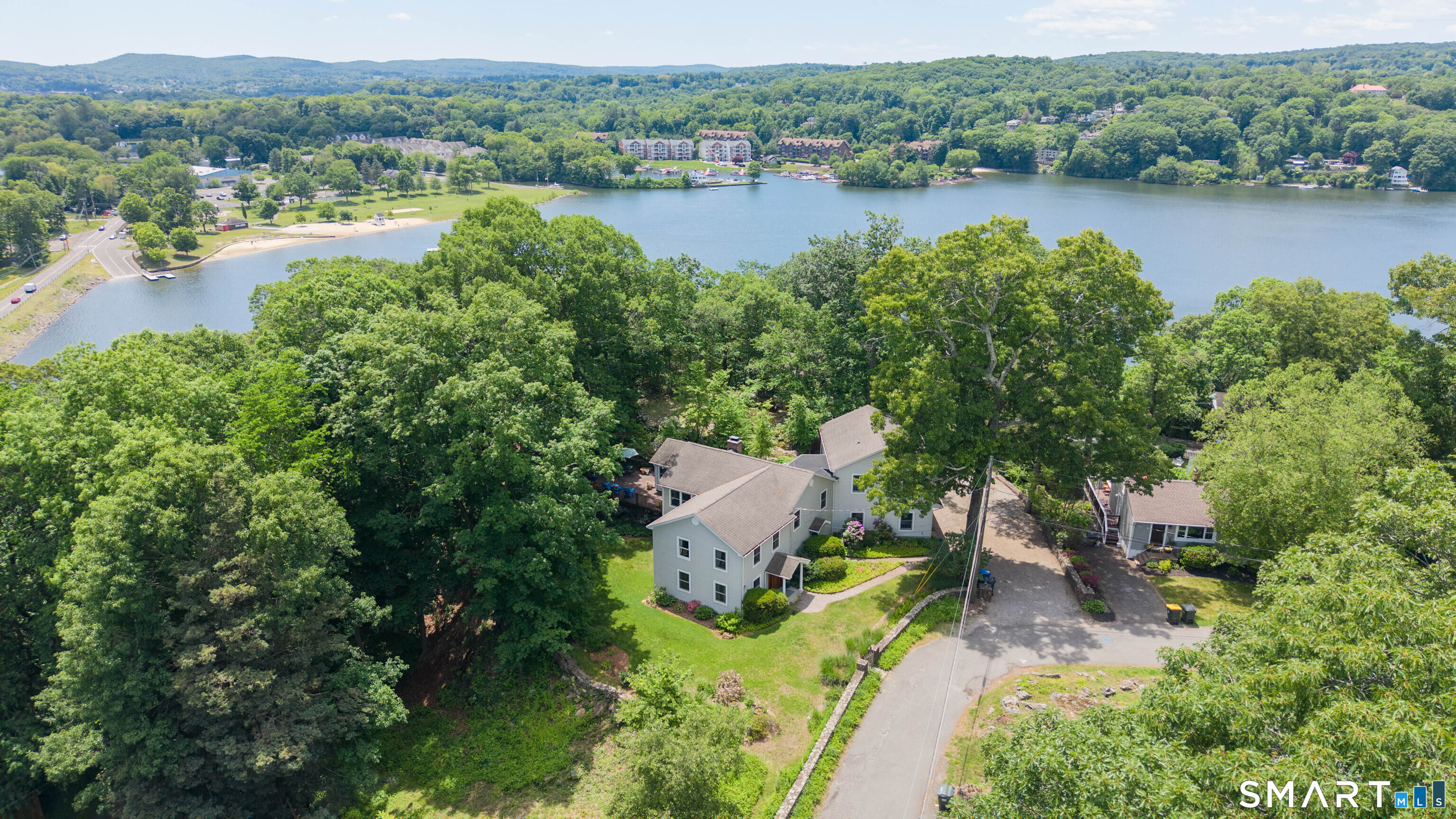 4 Hillside Road, Danbury, CT 06811 | For Sale at $679,000