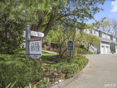  townhouse condo for sale located at 105 Glen Side, 105, Wilton, CT 06897