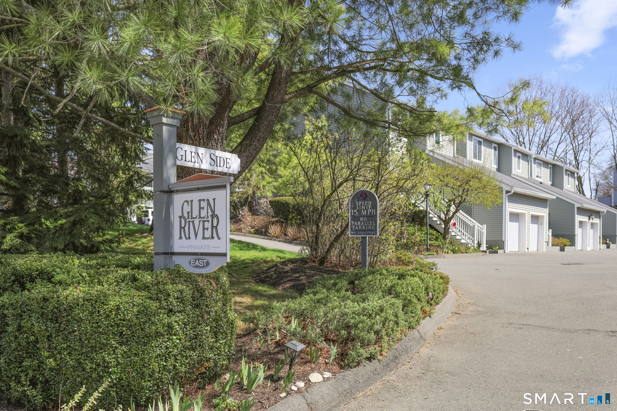 105 Glen Side, 105, Wilton, CT 06897 | For Sale at $685,000